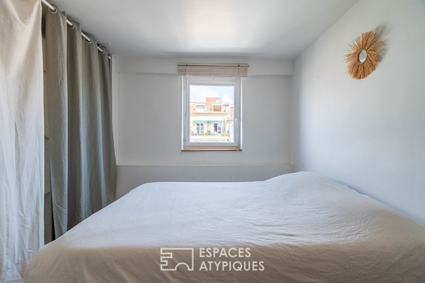 Duplex rénové avec terrasse dans les anciens arsenaux