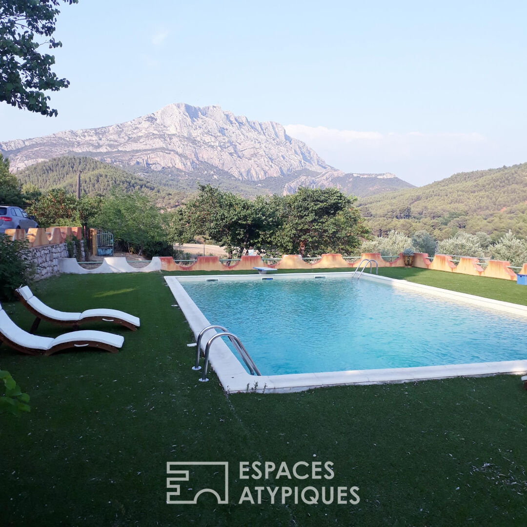 Bastide Provençale avec vue exceptionnelle  sur la Sainte-Victoire