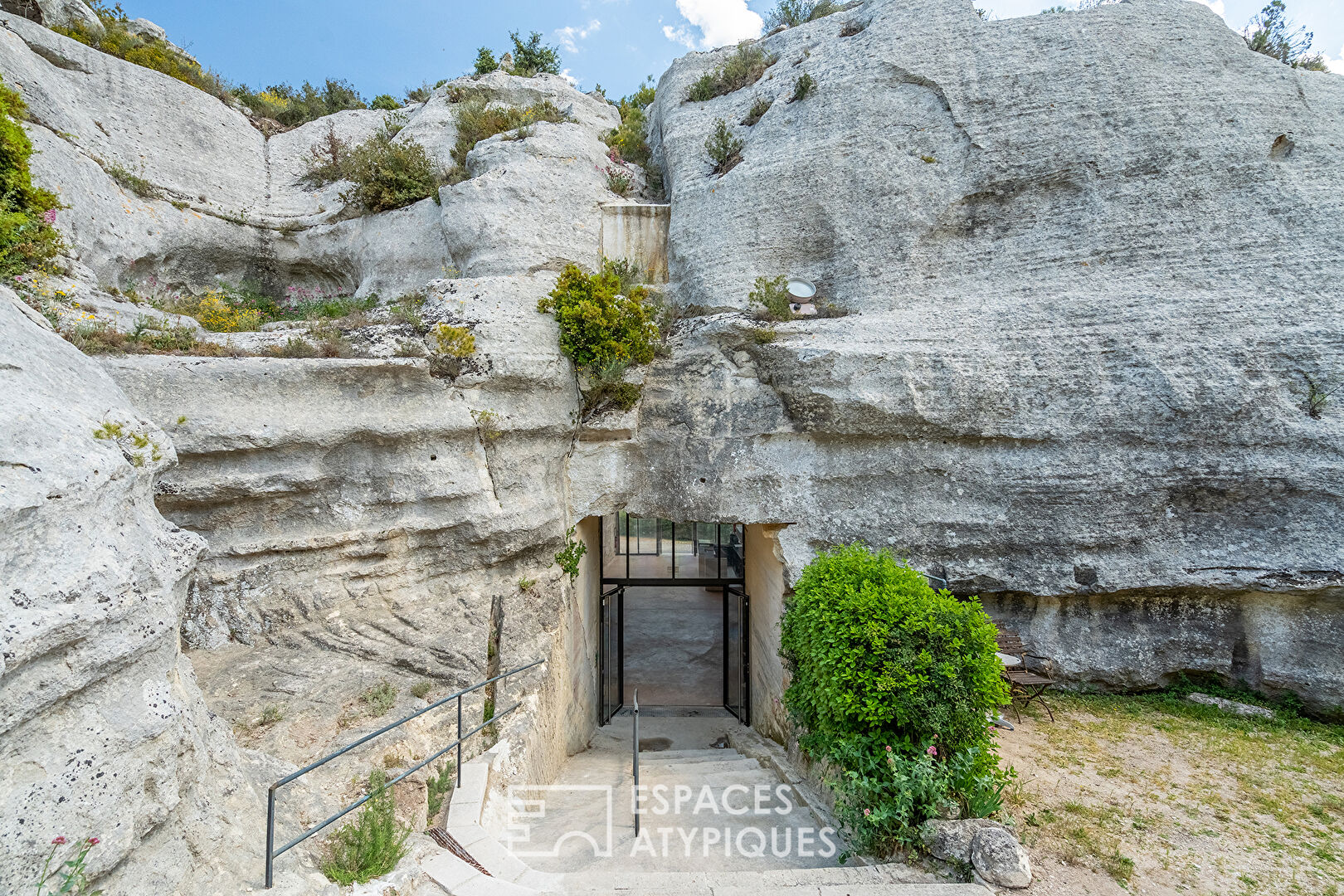 A mineral treasure in the heart of the Alpilles