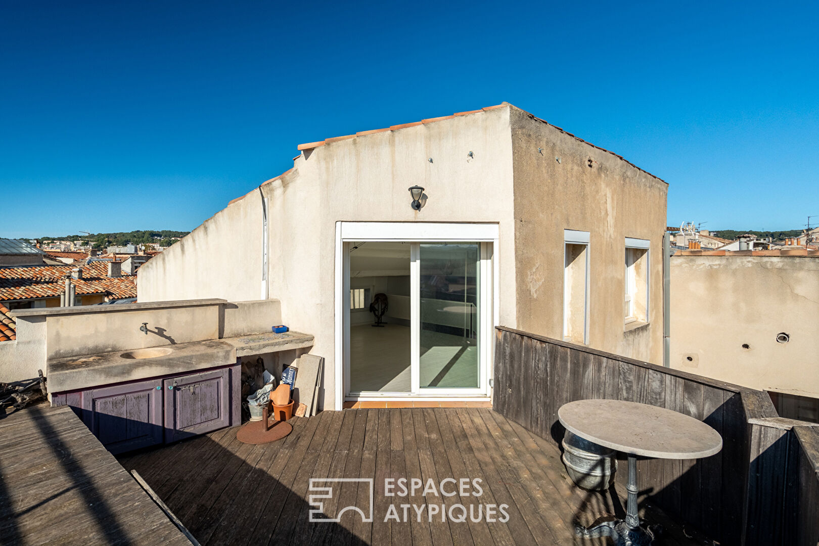 Apartment with Mezzanine on the top floor Aix-en-Provence