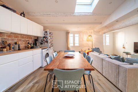 Appartement sous les toits avec parking privé au coeur d’Aix-en-Provence