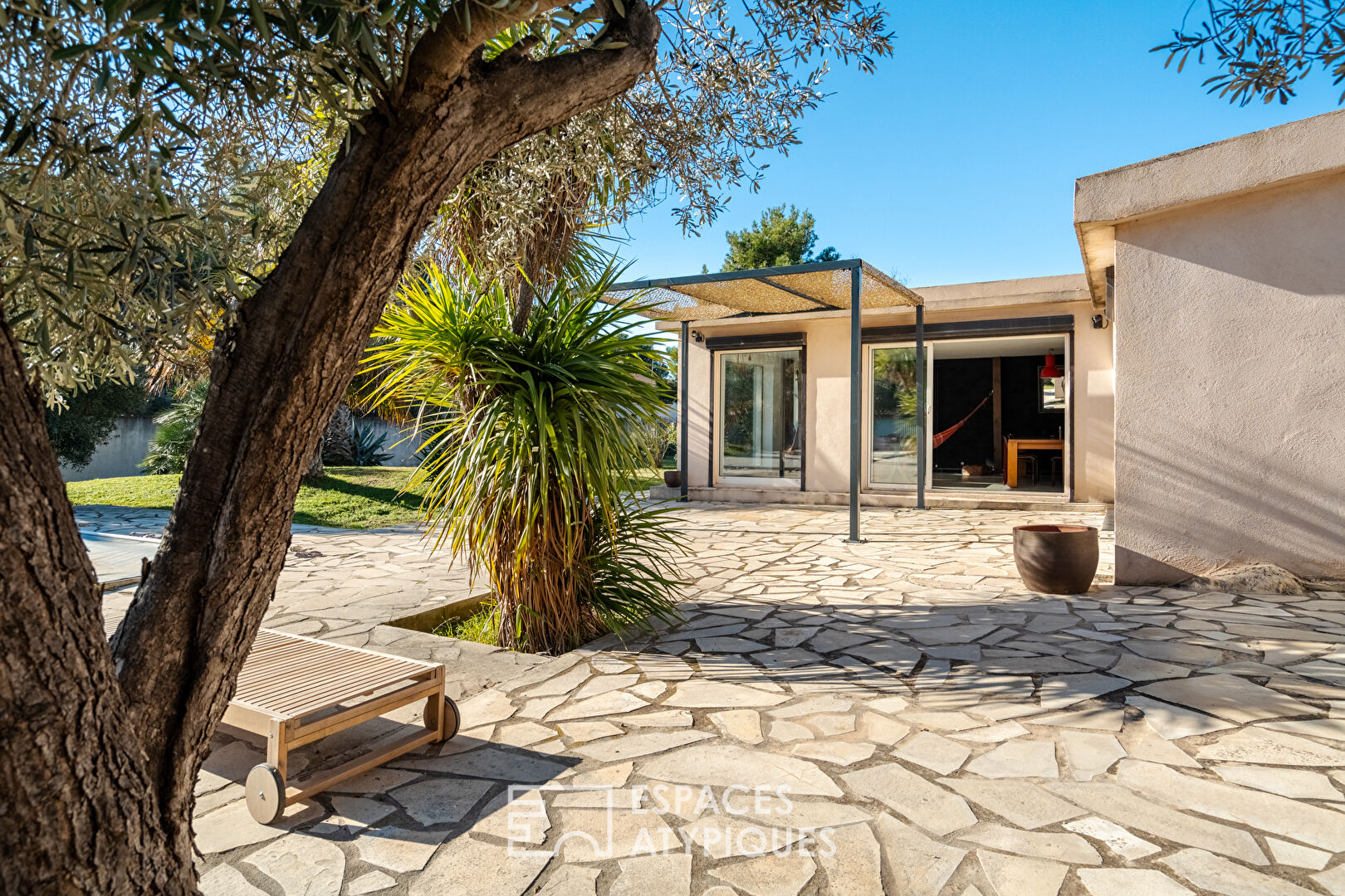 Villa avec parc et piscine sur la Côte bleue