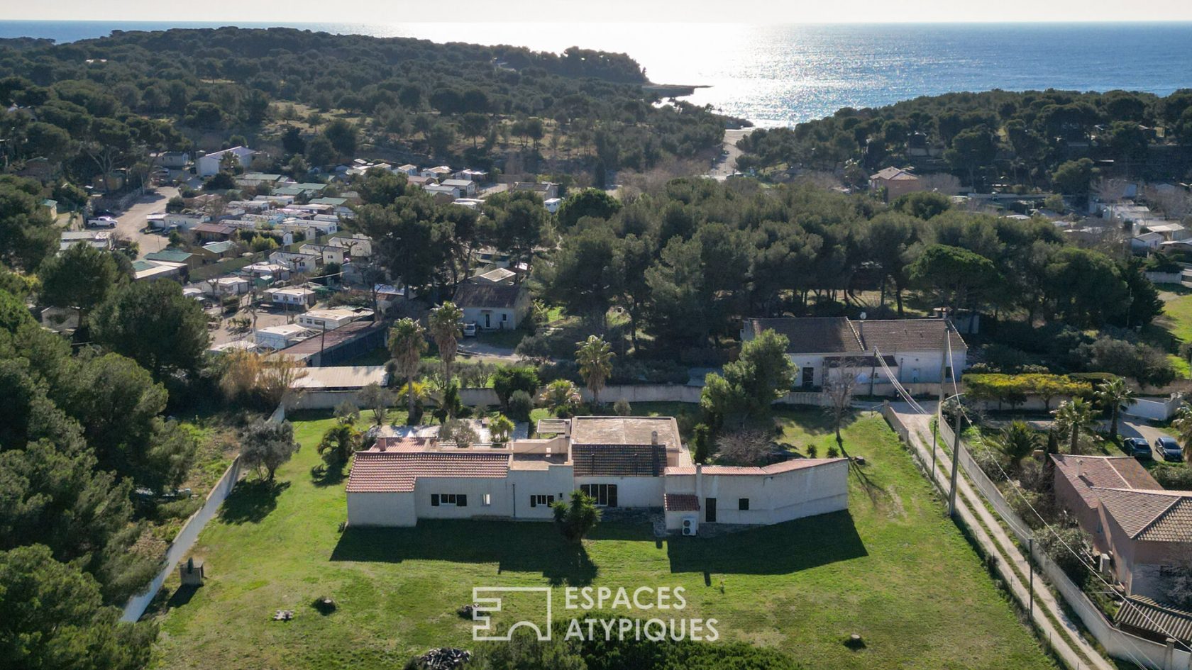 Villa avec parc et piscine sur la Côte bleue