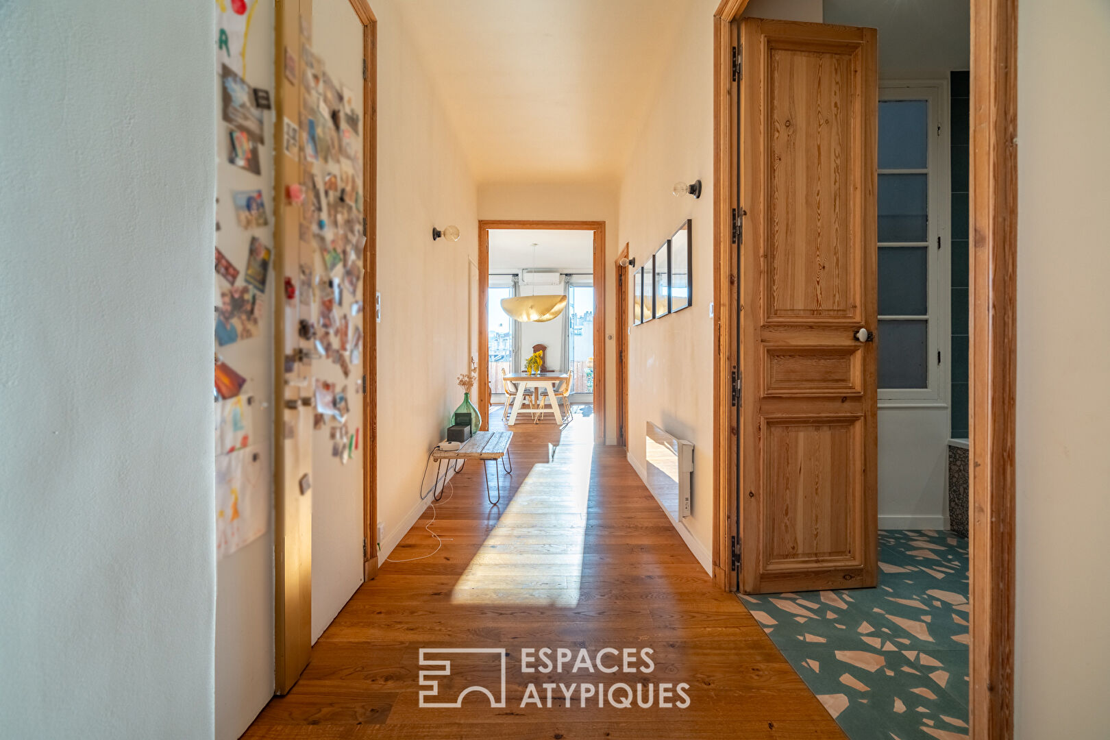 Appartement rénové en étage élevée avec vue dégagée