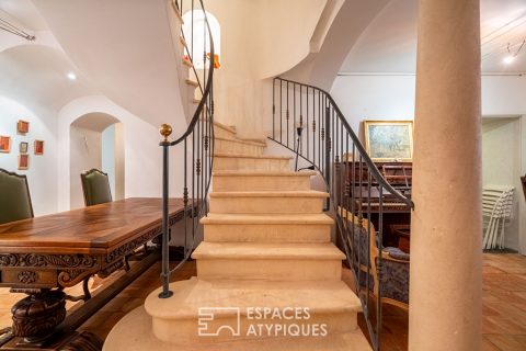 Townhouse with atypical charm in the heart of Aix-en-Provence