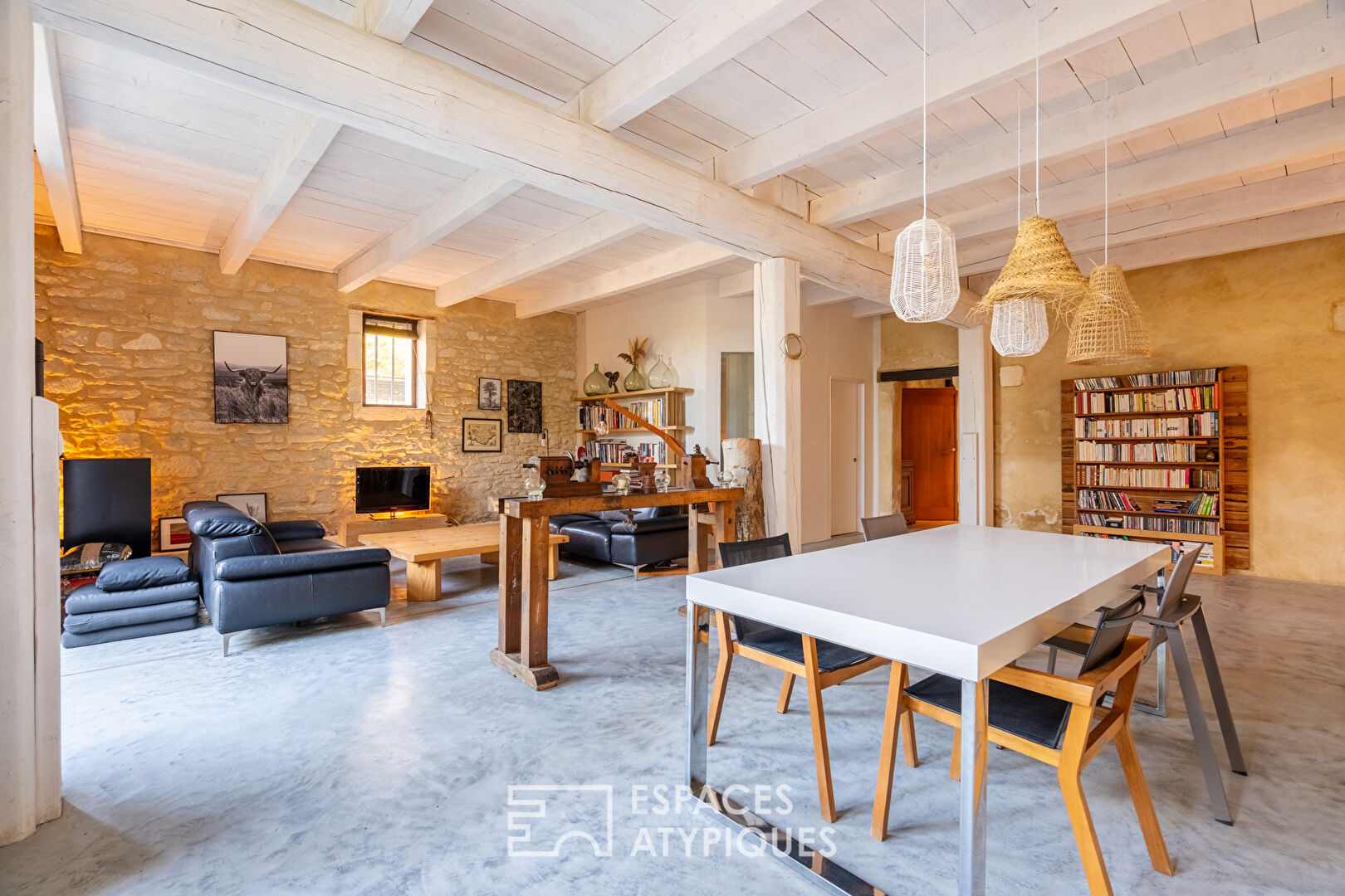 Exceptional farmhouse at the gates of Saint-Rémy-de-Provence