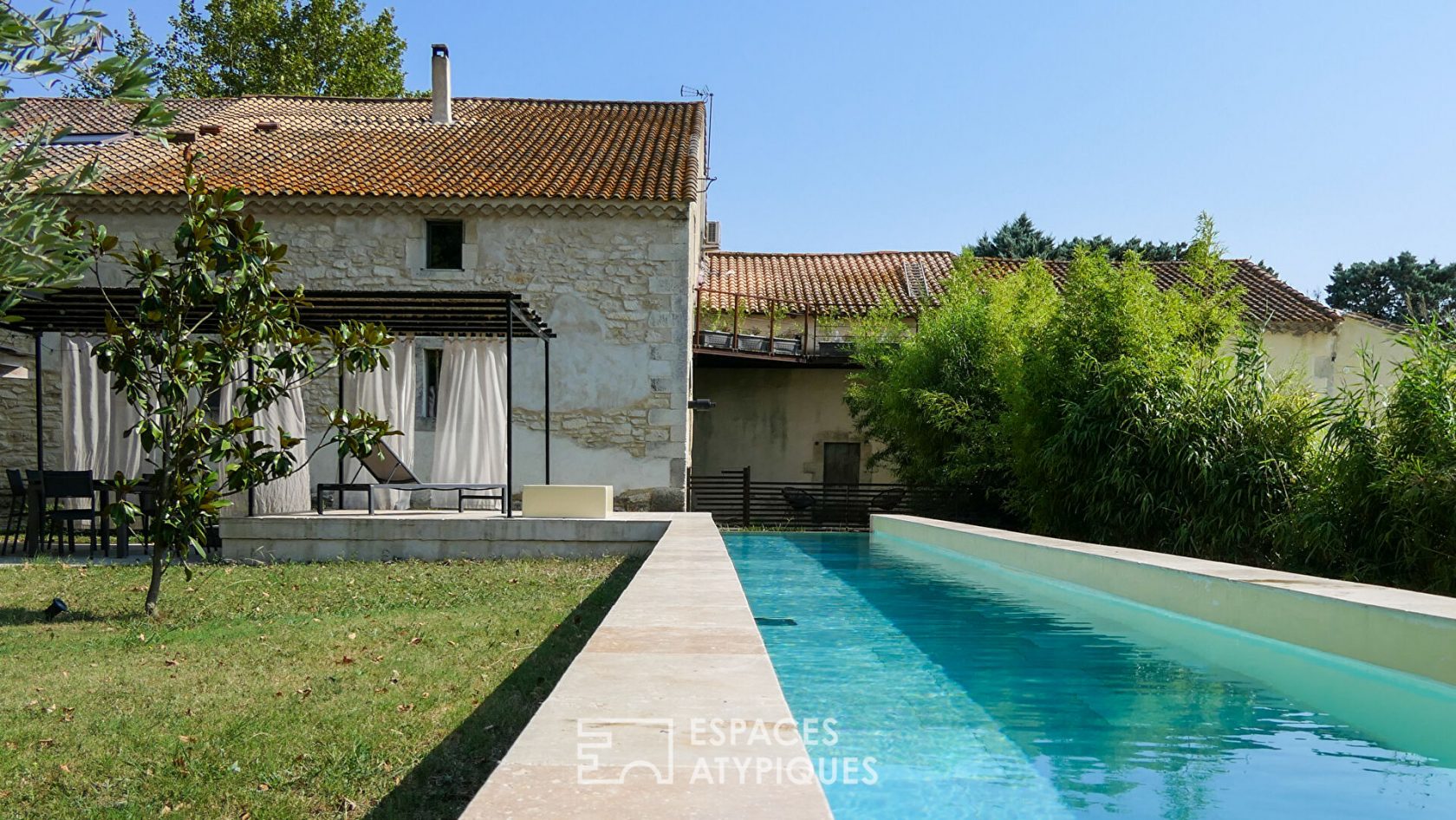 Exceptional farmhouse at the gates of Saint-Rémy-de-Provence