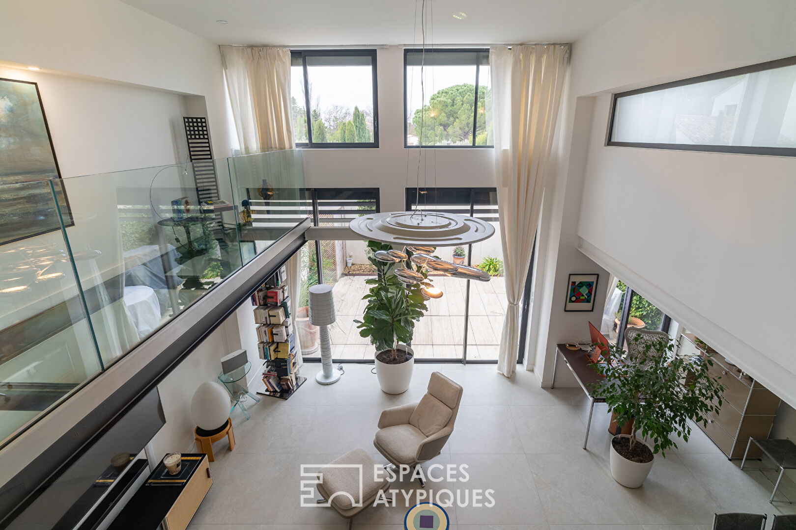 Loft baigné de lumière au coeur de Saint-Rémy-de-Provence