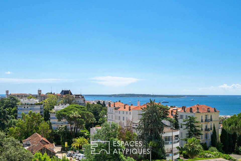 Villa d'architecte avec vue mer et piscine à Cannes