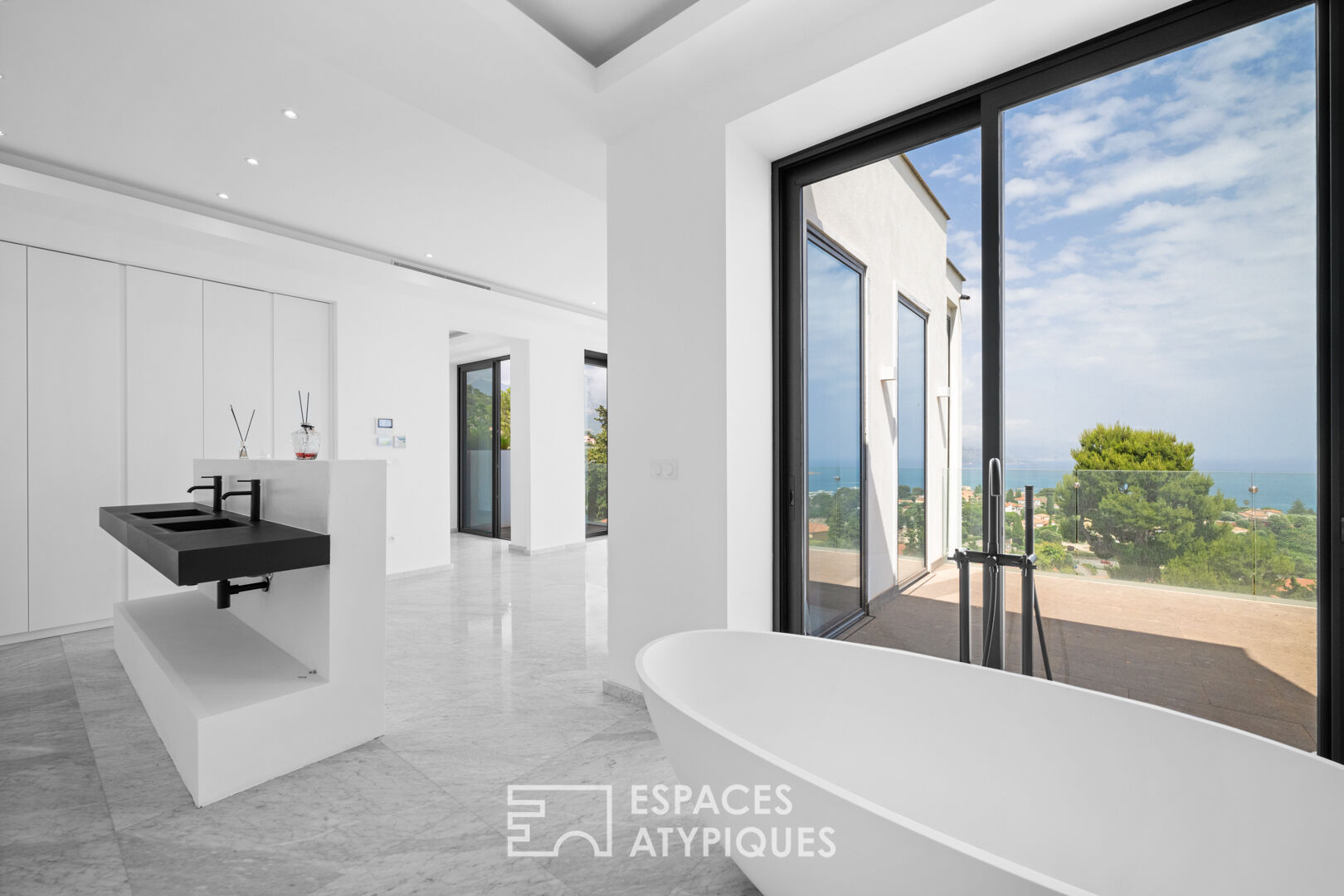 Villa contemporaine avec vue mer à Roquebrune Cap Martin