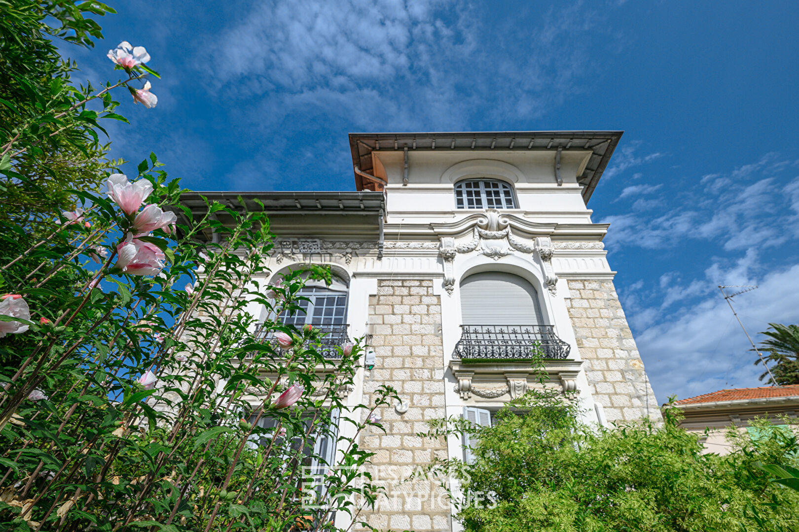 Villa Belle Époque au coeur de la ville à Nice