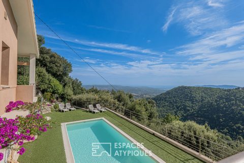 Architect’s house with swimming pool and sea view – Grasse