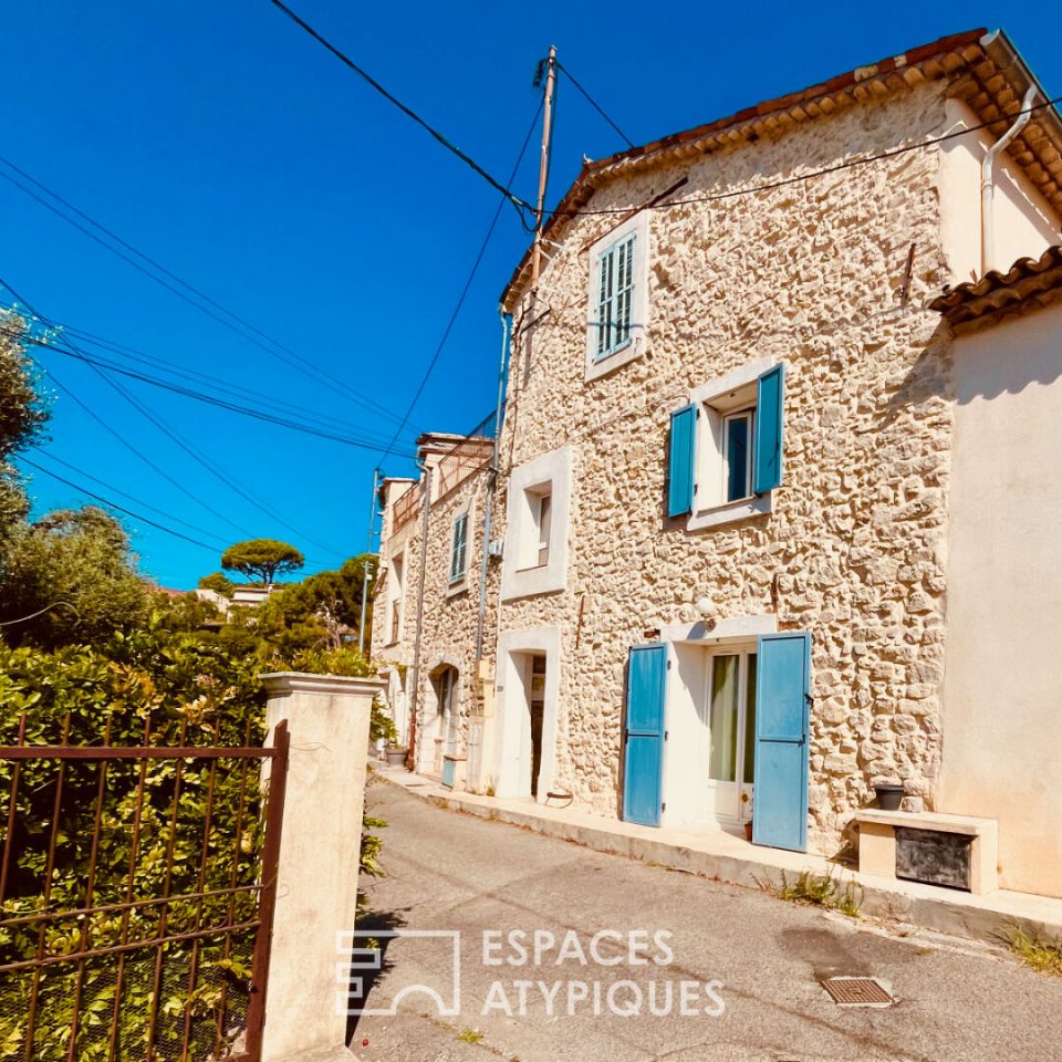 Maison de village de caractère à Mougins avec vue mer imprenable