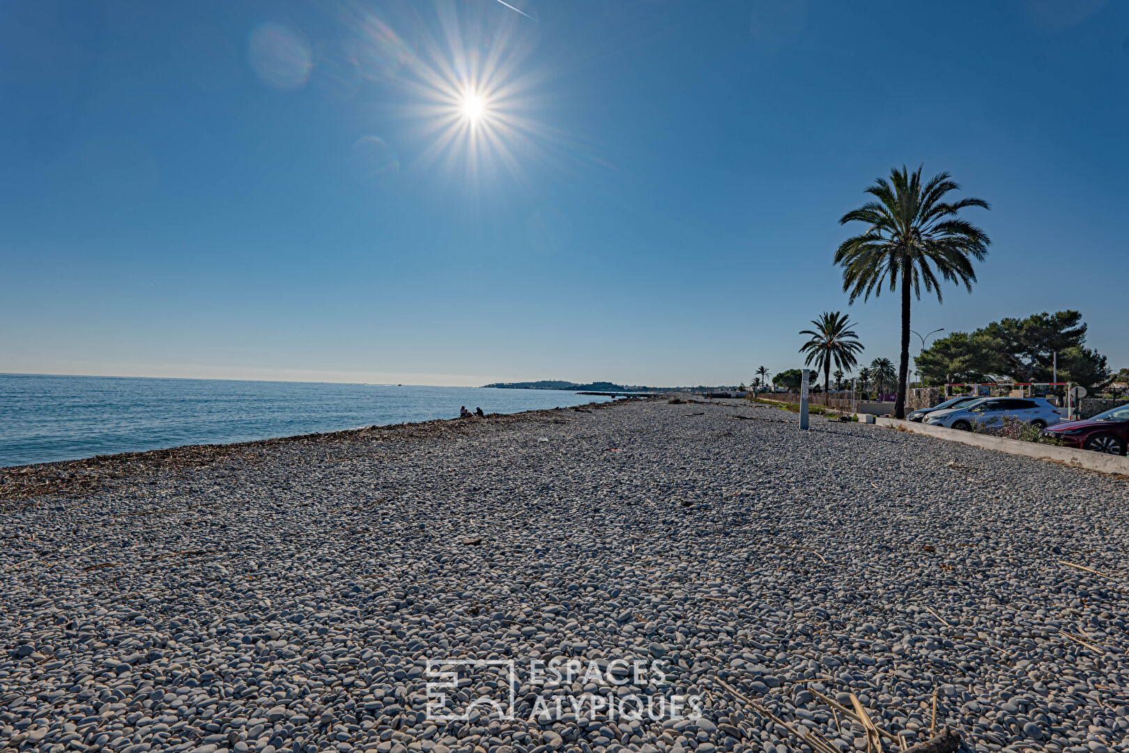 Vaugrenier Provencal Villa facing south in Villeneuve-Loubet