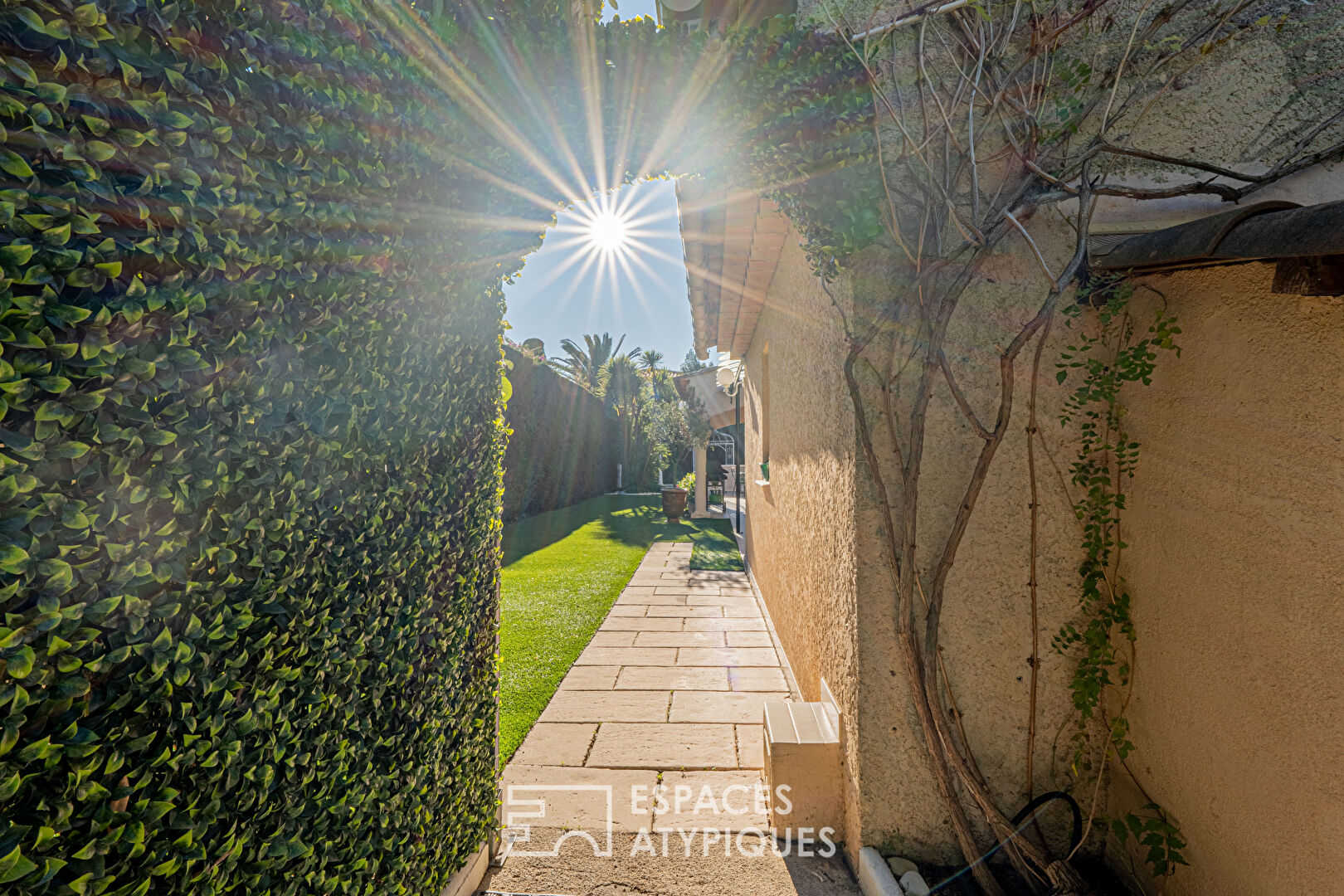 Villa provençale au calme à La Roquette-sur-Siagne