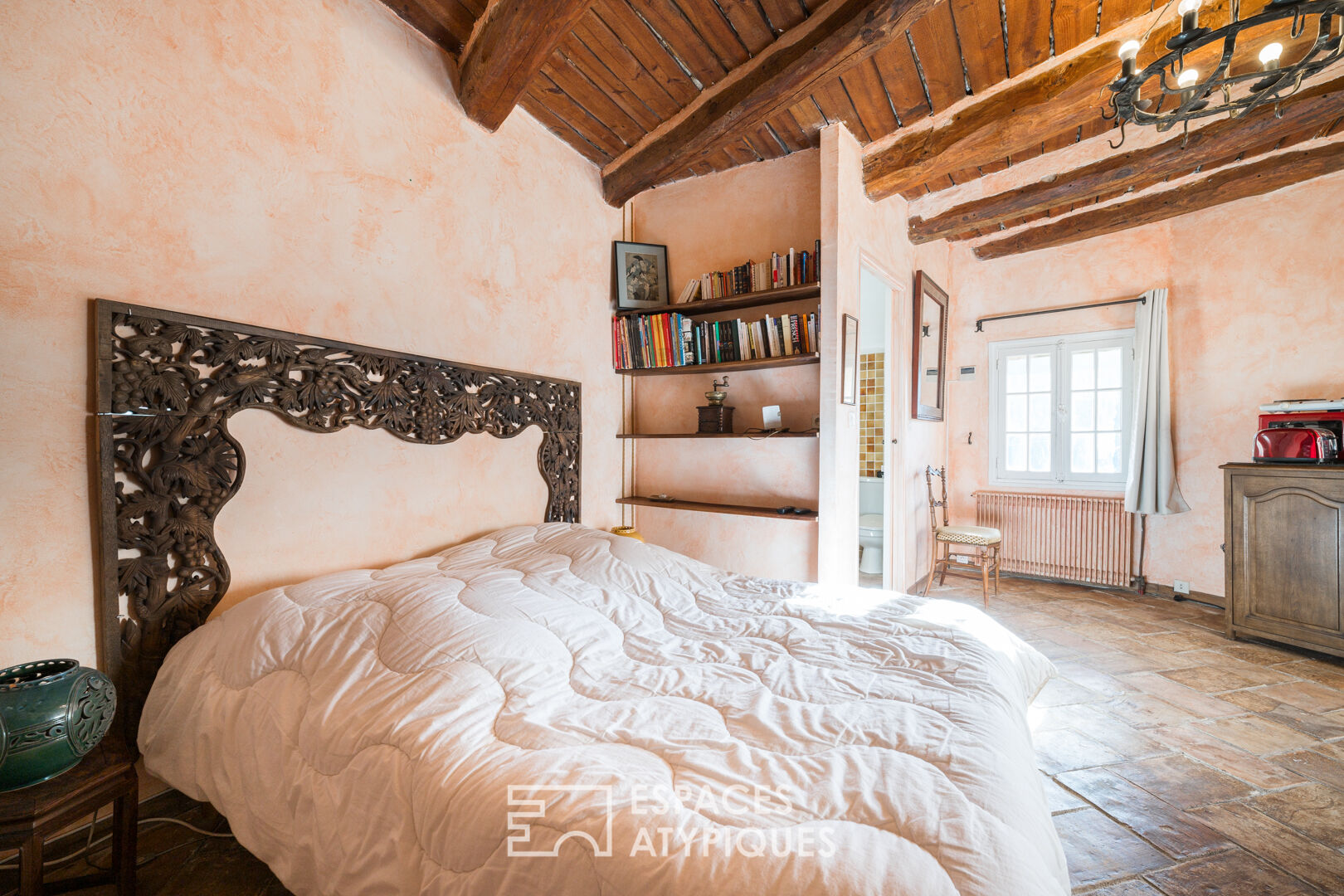 Maison dans un village provençale à l’architectue médivial à Auribeau-sur Siagne