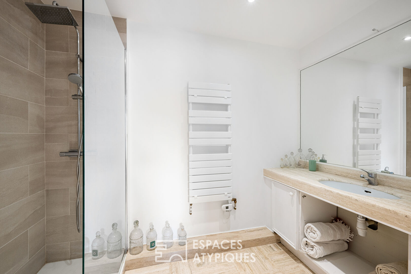 Spacieux appartement T2 de 69m² avec vue mer à Cannes Marina