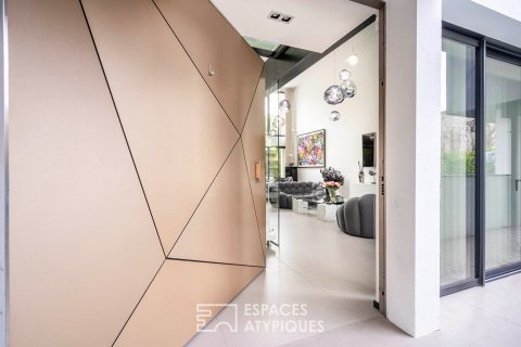 Luxueuse contemporaine dans le triangle d’or de la Varenne