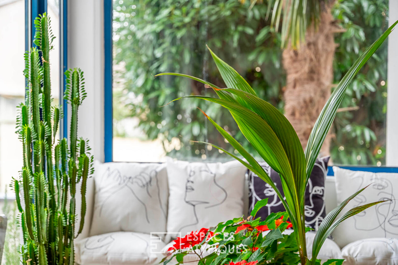 Maison rénovée en bords de Marne avec rooftop et terrasse