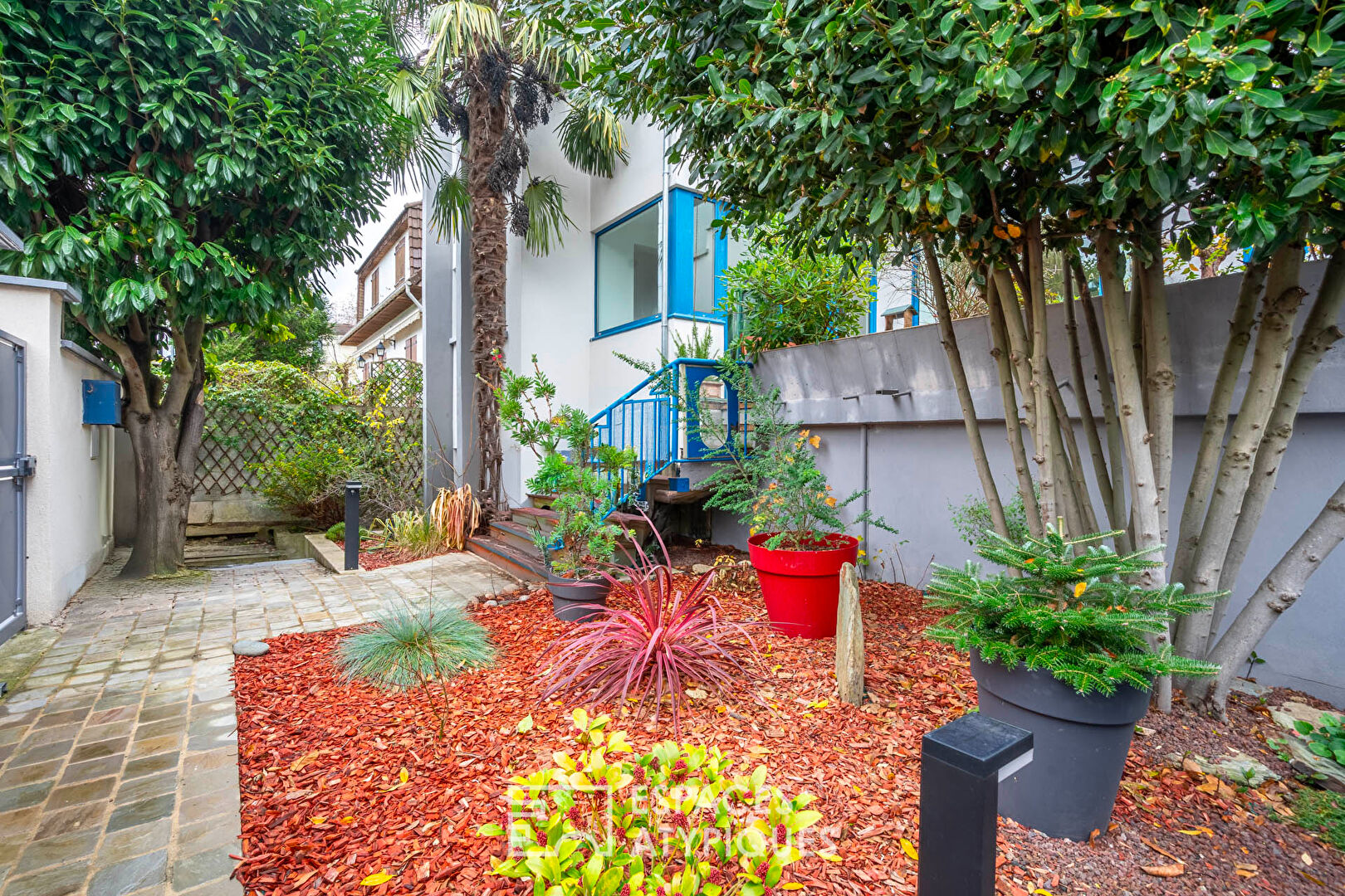 Maison rénovée en bords de Marne avec rooftop et terrasse