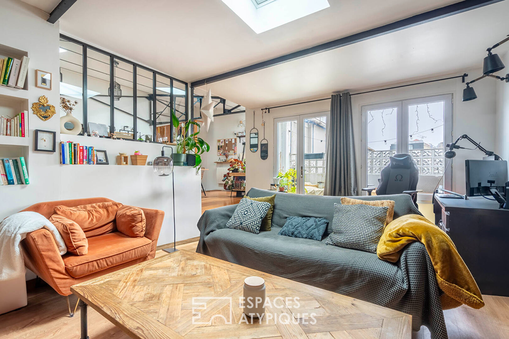 Loft with balcony in a renovated old factory.