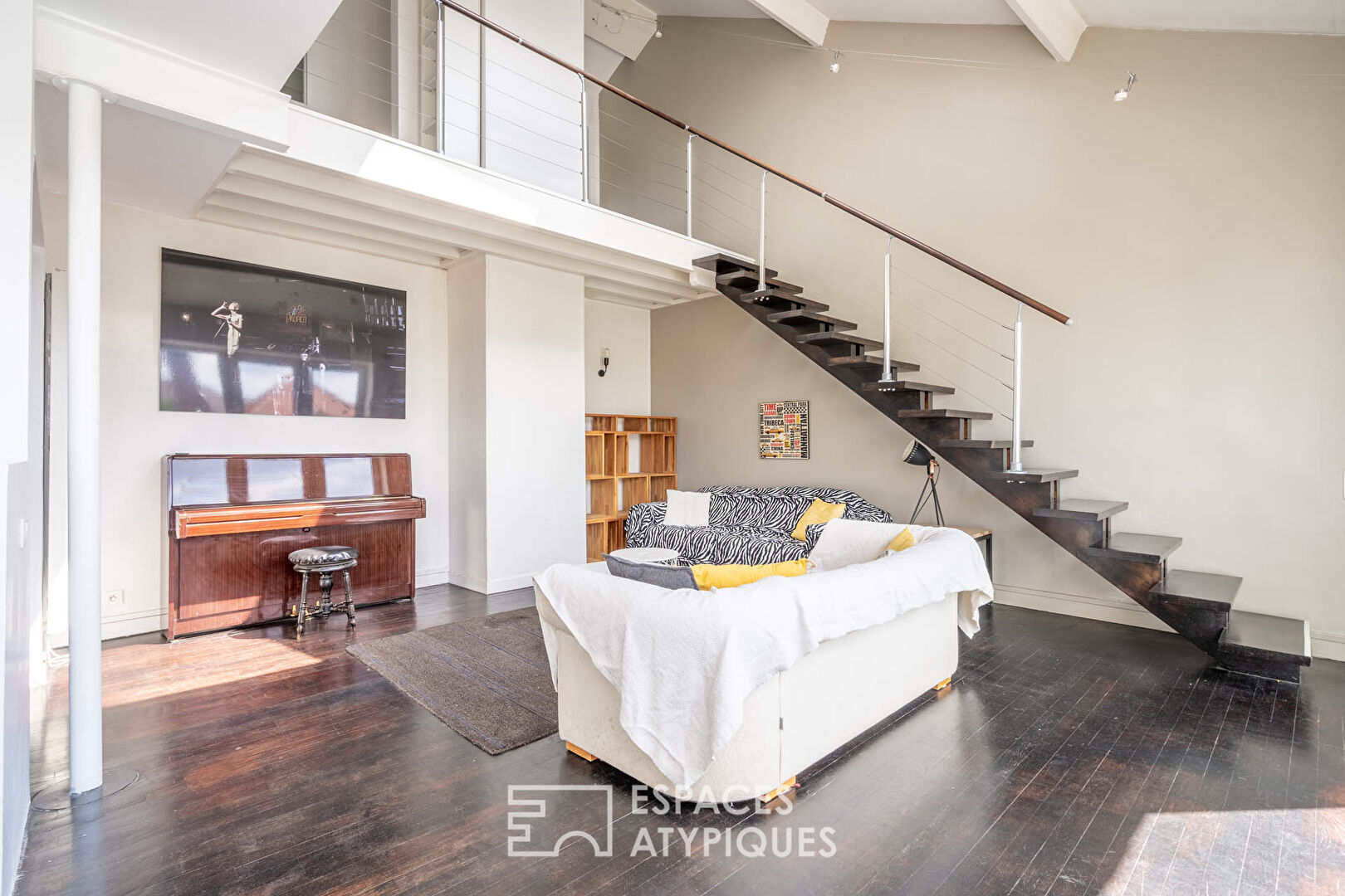 Duplex loft with open view