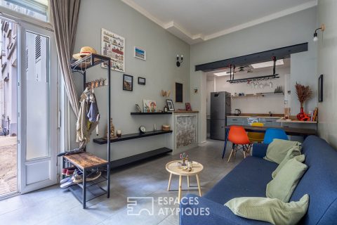 Appartement avec mezzanine sur cour arborée