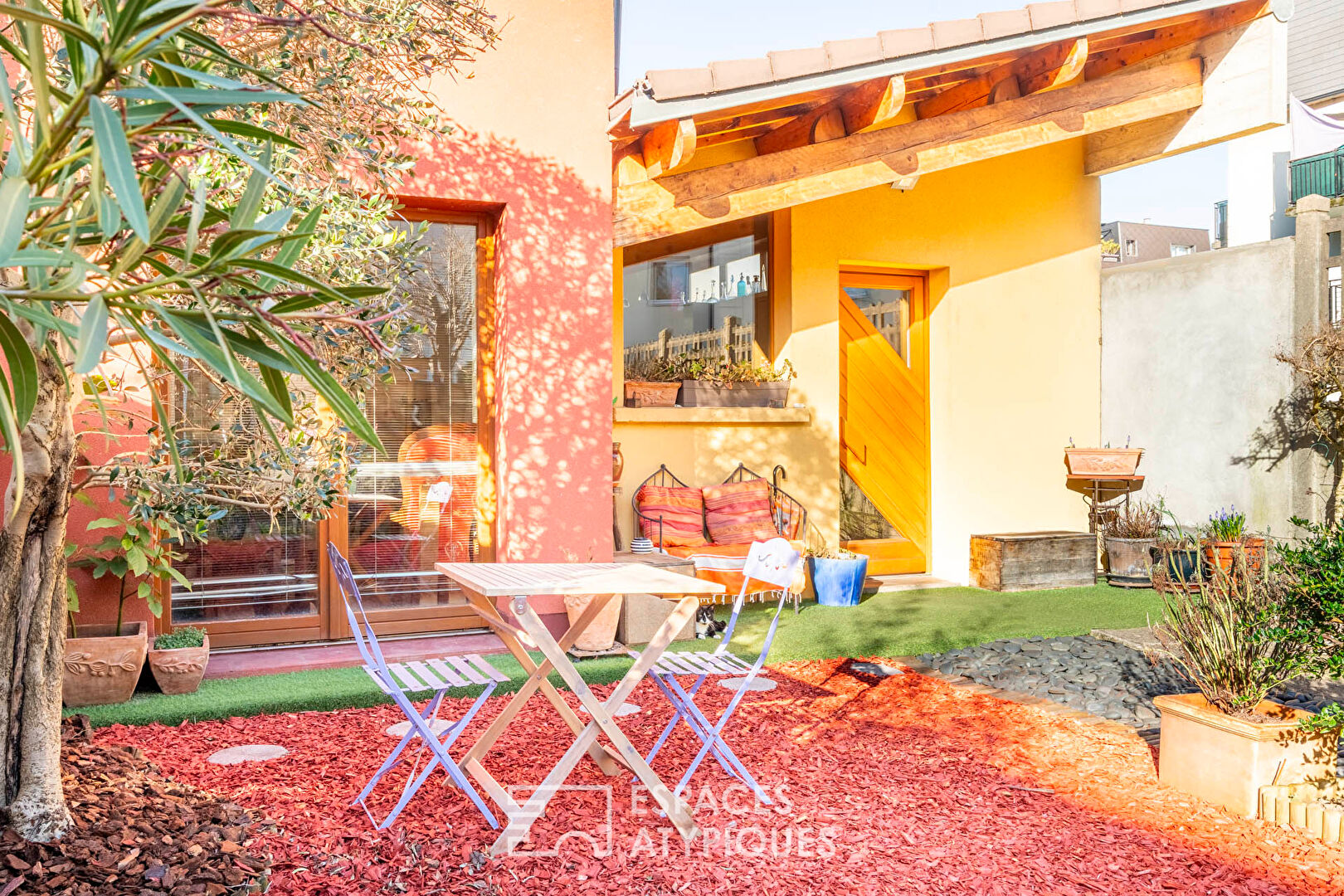 House with patio and garden