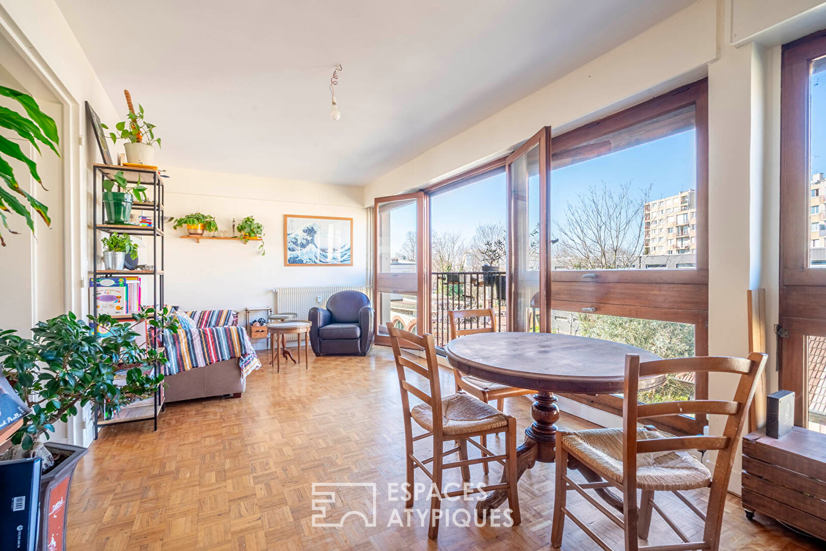 Appartement avec vue sur l’Église Notre-Dame-de-Pontmain de Bagnolet