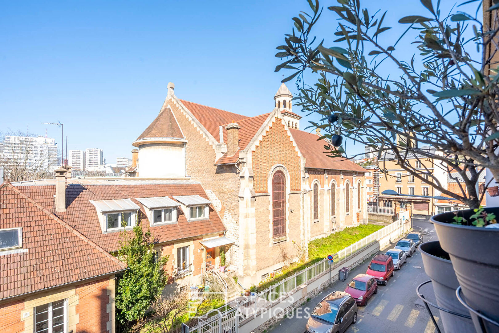 Appartement avec vue sur l’Église Notre-Dame-de-Pontmain de Bagnolet