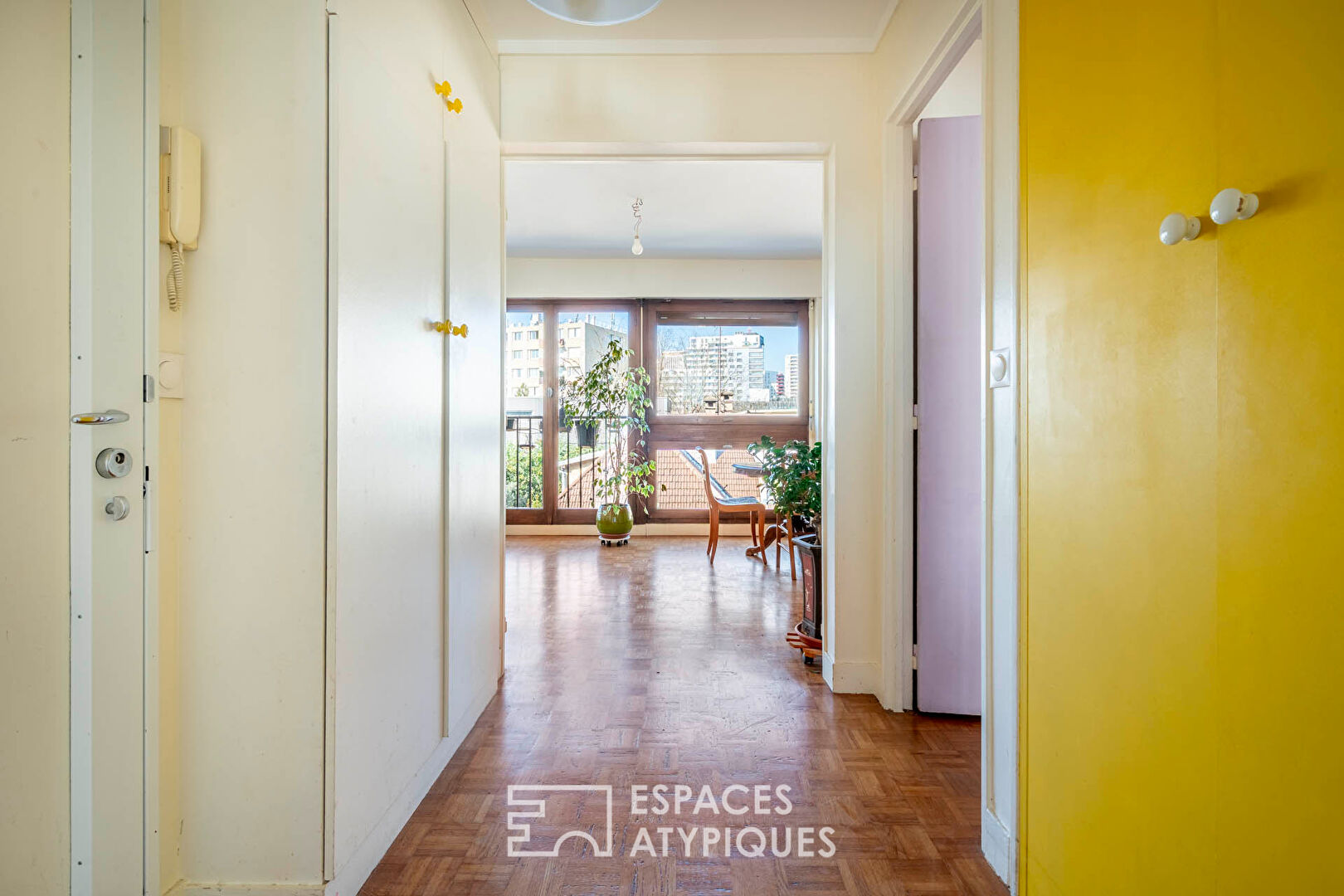 Appartement avec vue sur l’Église Notre-Dame-de-Pontmain de Bagnolet