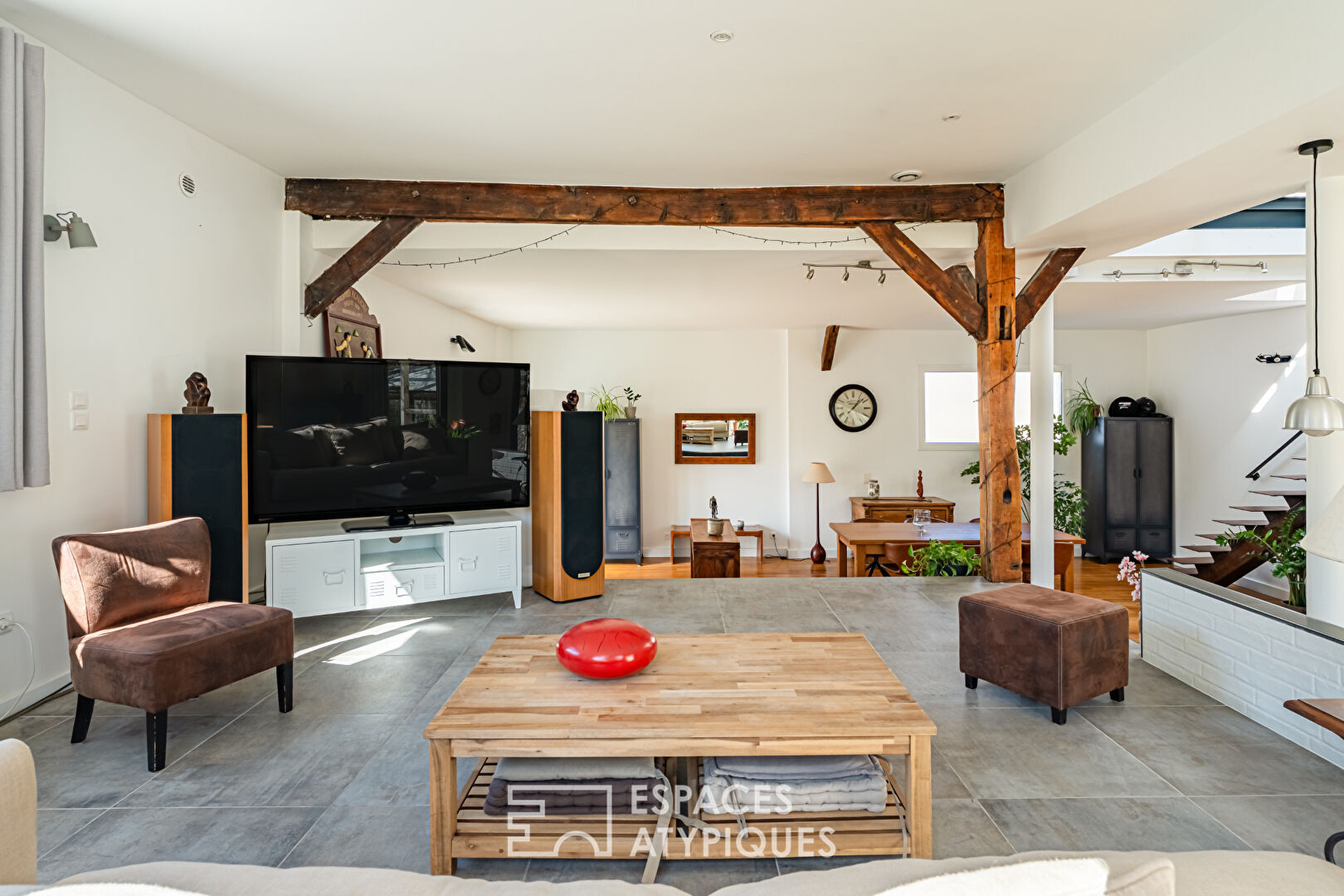 Maison-loft avec jardin et terrasse dans ancienne imprimerie