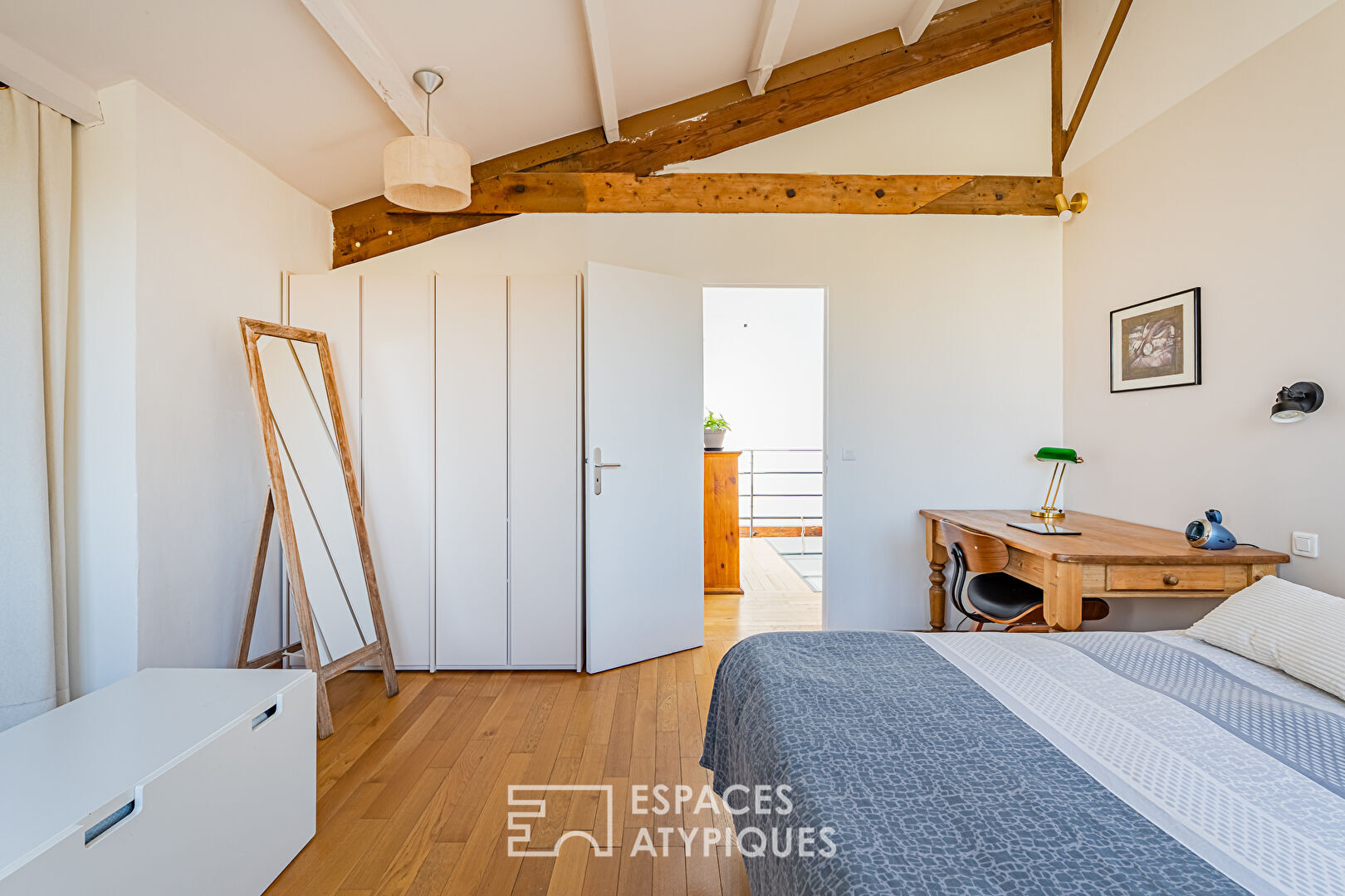 Maison-loft avec jardin et terrasse dans ancienne imprimerie