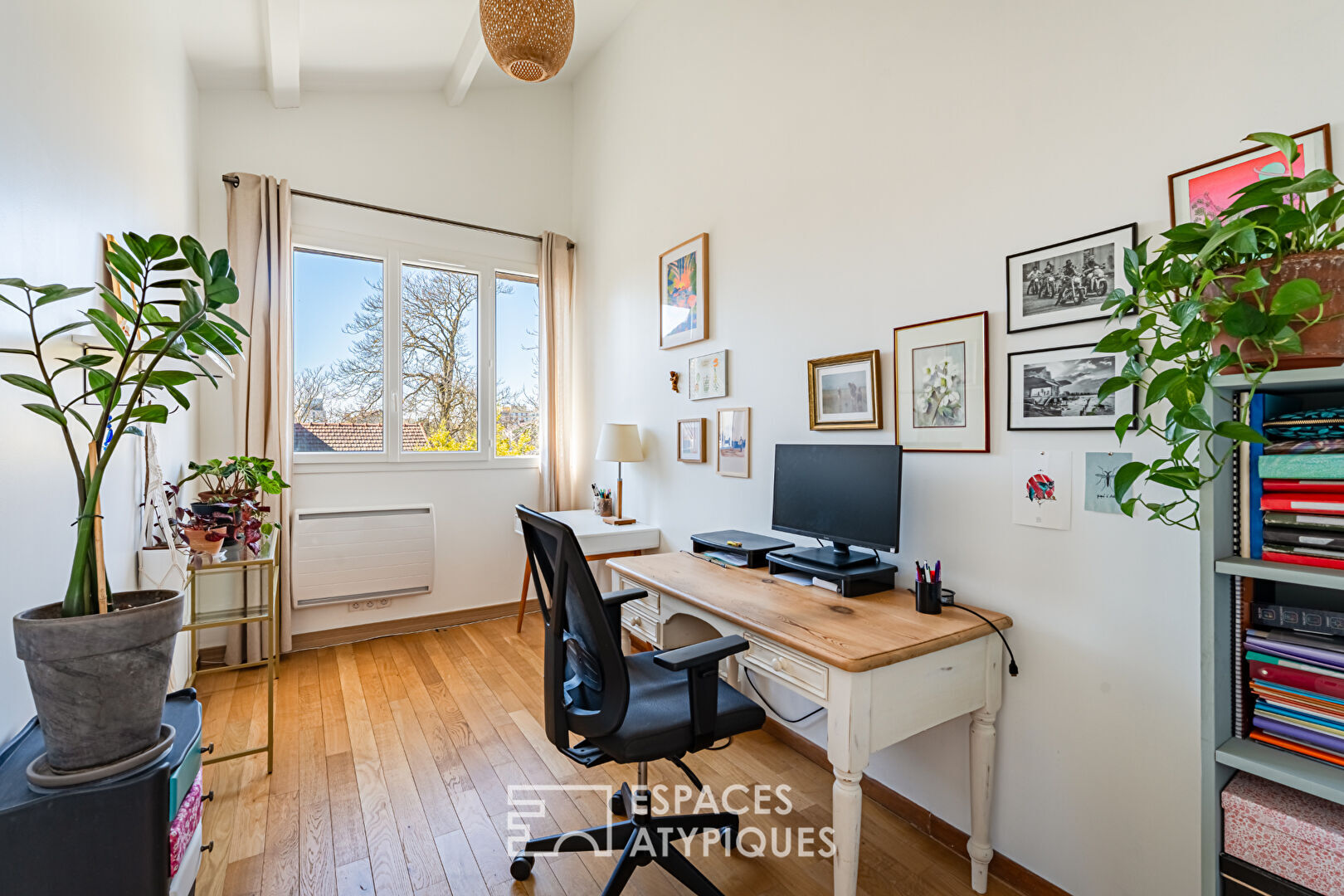 Maison-loft avec jardin et terrasse dans ancienne imprimerie