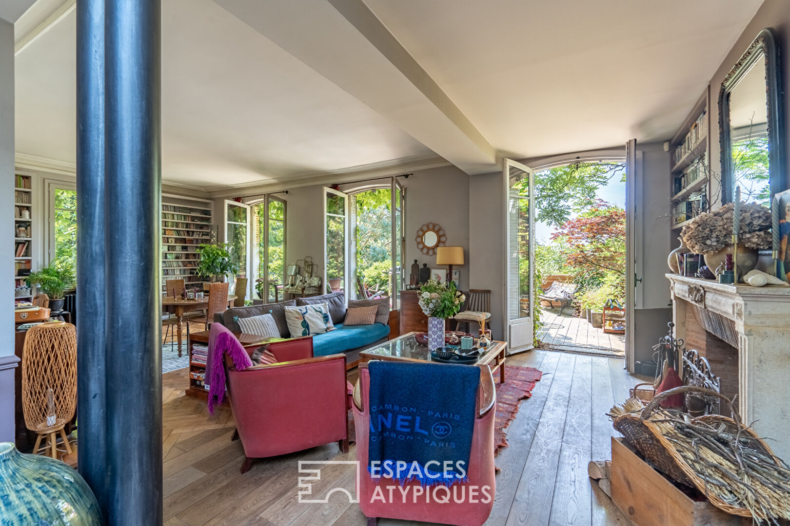 Charming property in its green setting a stone’s throw from the Parc de Saint-Cloud