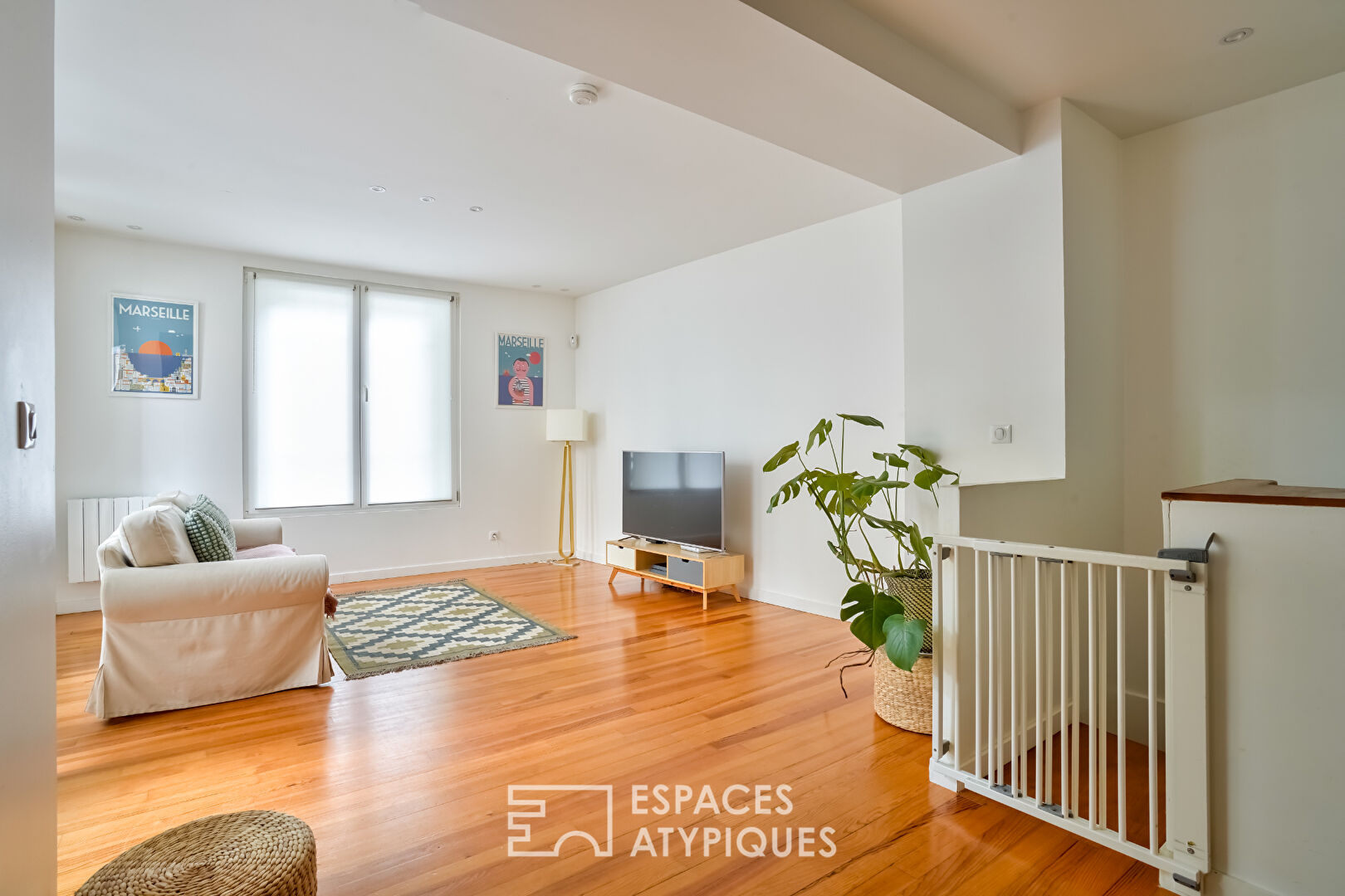 Beautifully renovated duplex with terrace