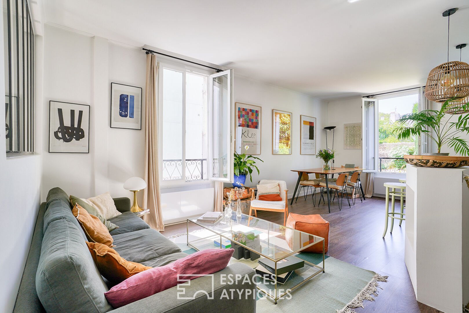 Duplex avec jardin privatif dans le quartier Bac