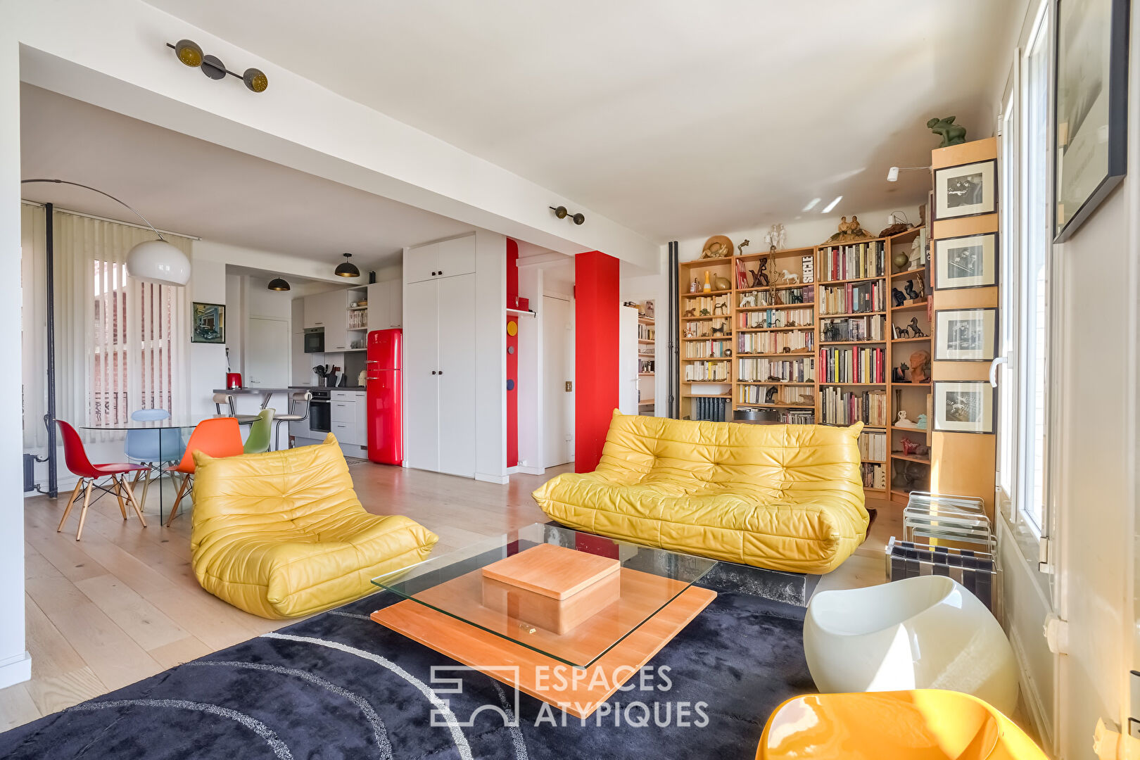 Appartement traversant avec vues sur la Seine et la tour Eiffel