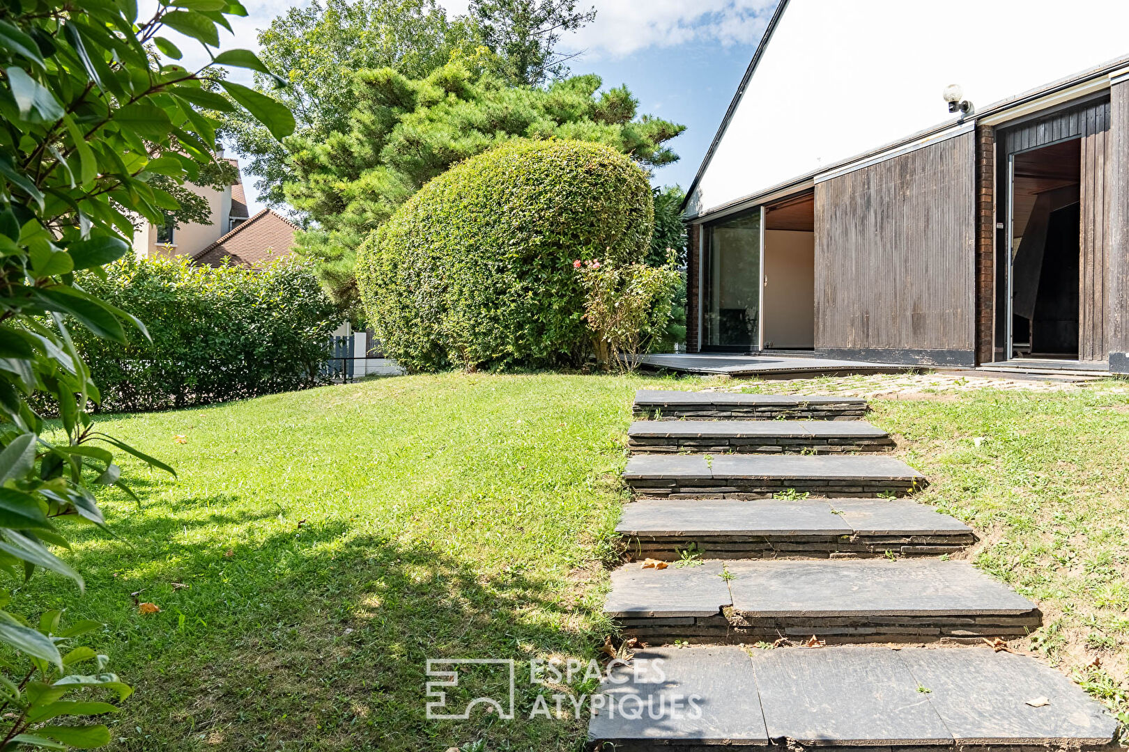 Maison d’architecte dans le domaine de la Marche