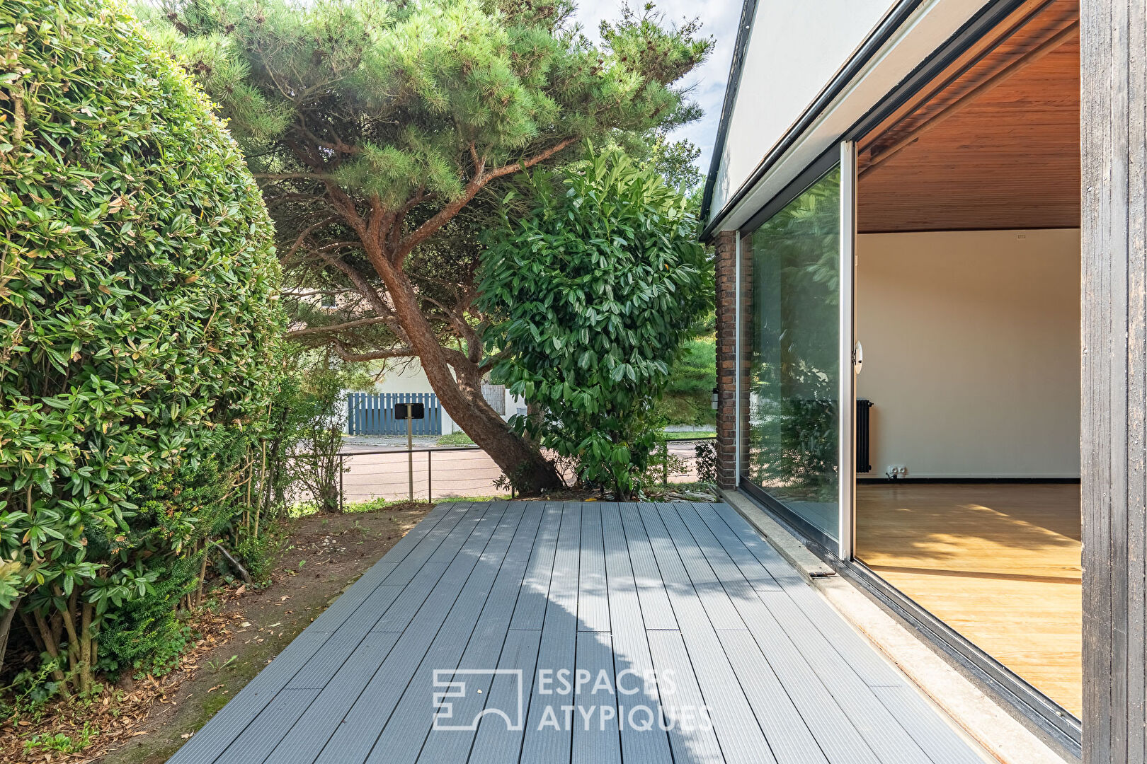 Architect’s house in the “Domaine de la Marche”