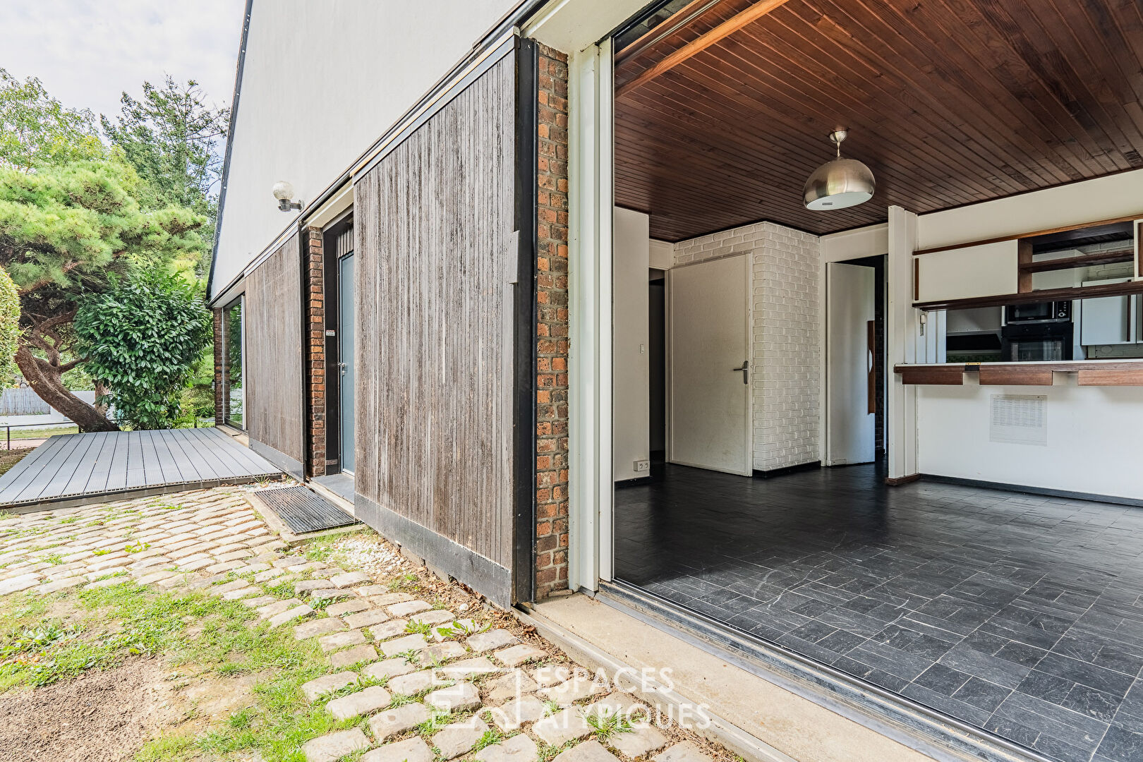 Architect’s house in the “Domaine de la Marche”