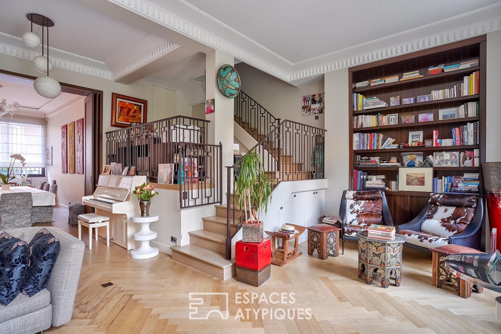 Sublime duplex familial avec jardin dans un square privatif à Neuilly