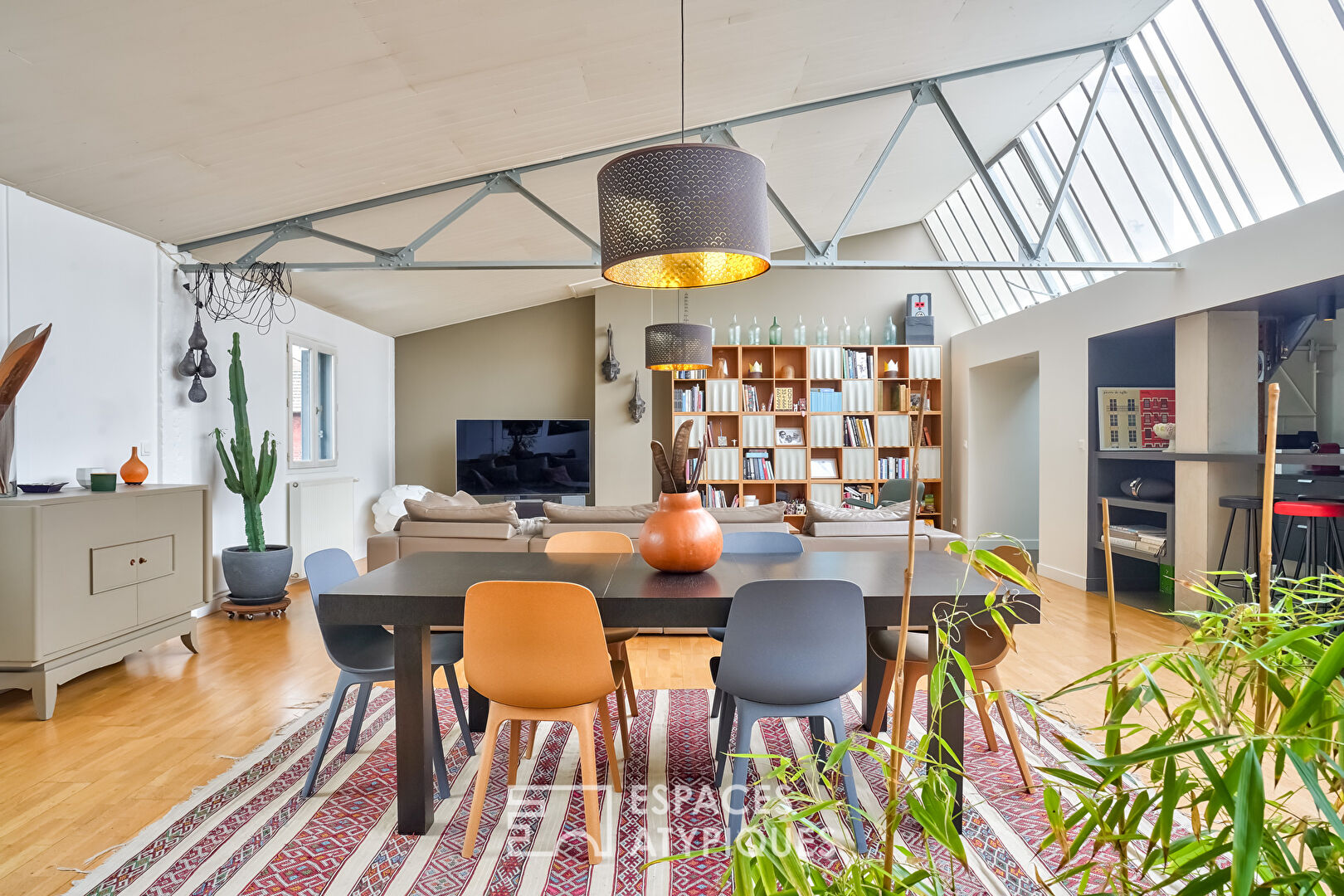 Spacieux Loft au charme unique