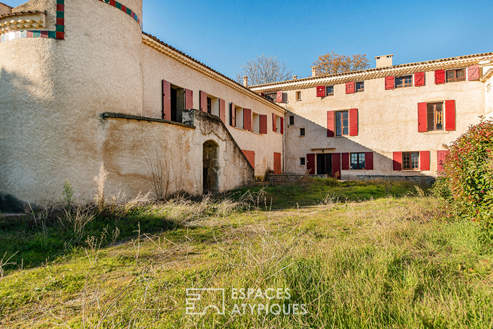 Maison Manosque 28 pièce(s) 845 m2