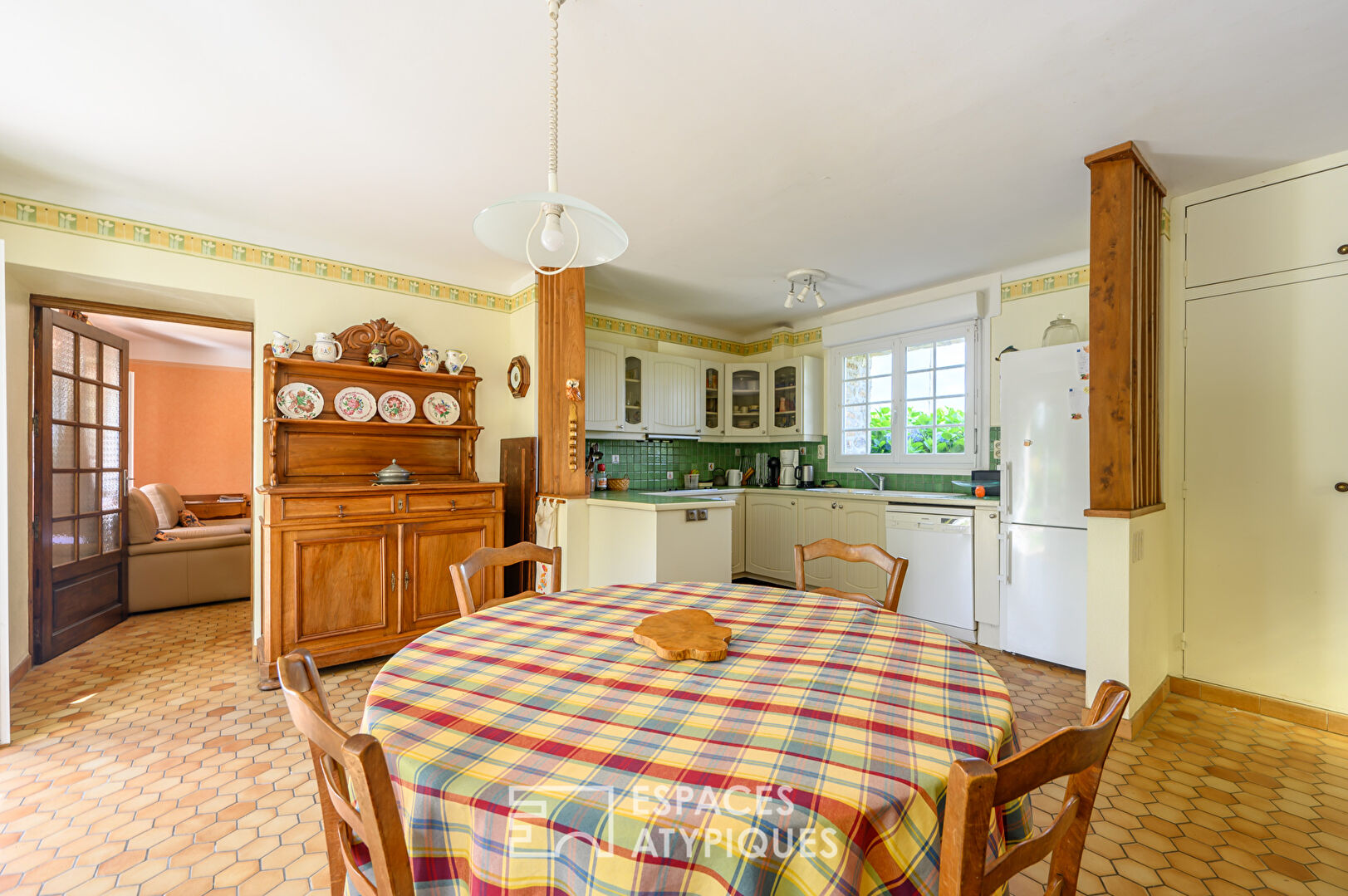 Charming farmhouse in the heart of a quiet hamlet