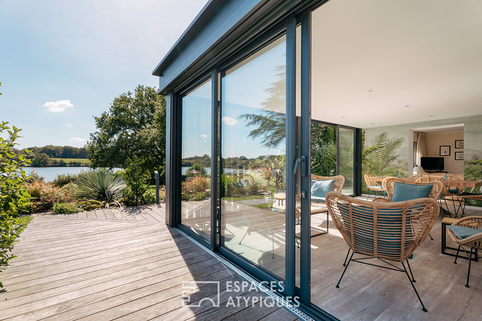 House in its exceptional setting near Vannes