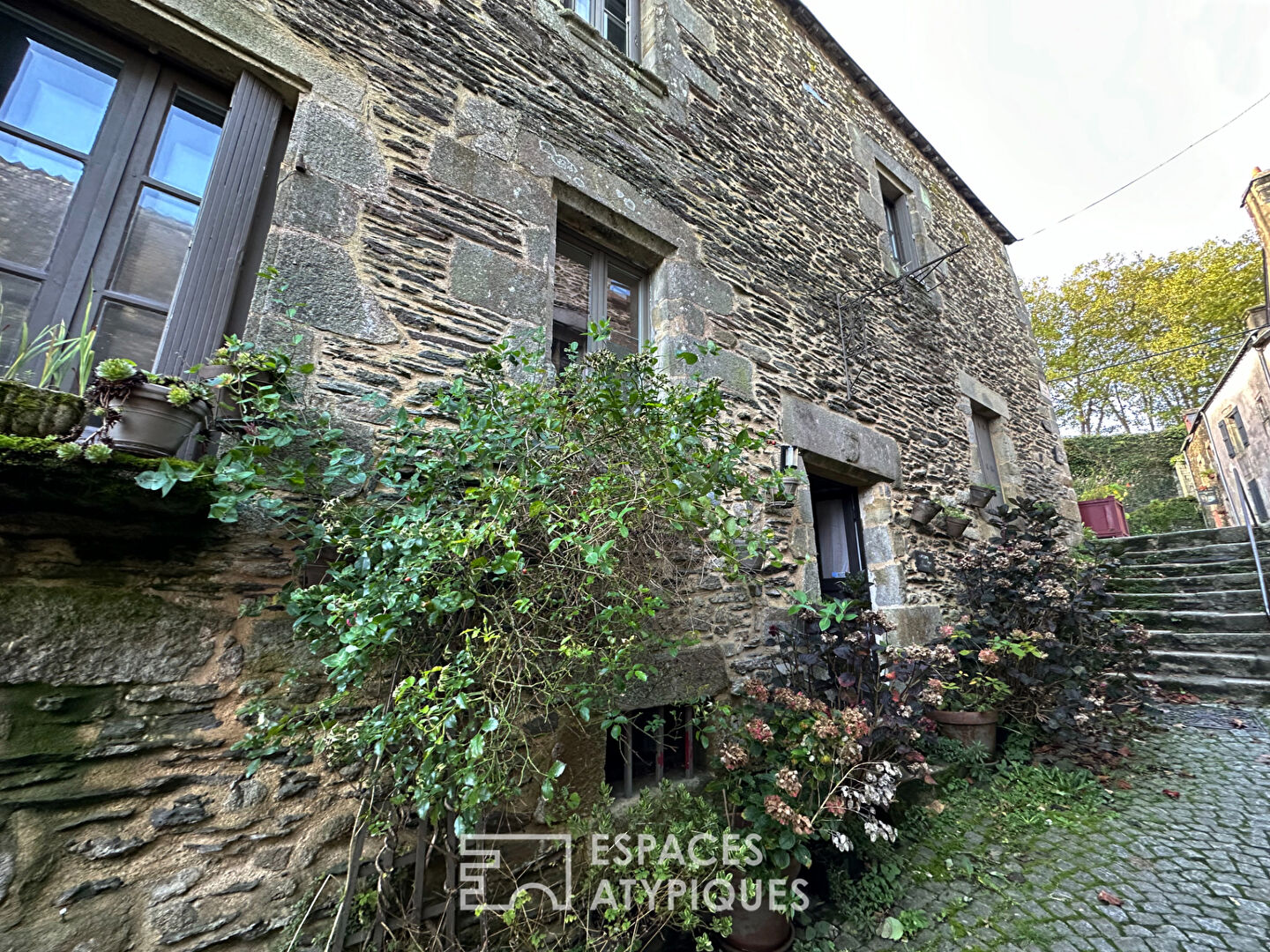 Maison au coeur du « plus beau village de France 2016 »