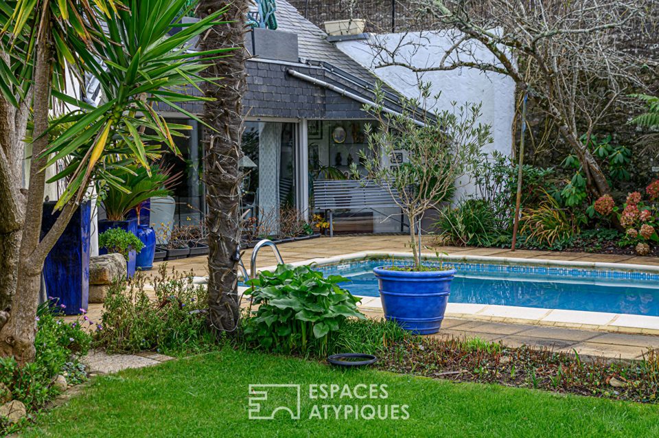 House with a swimming pool