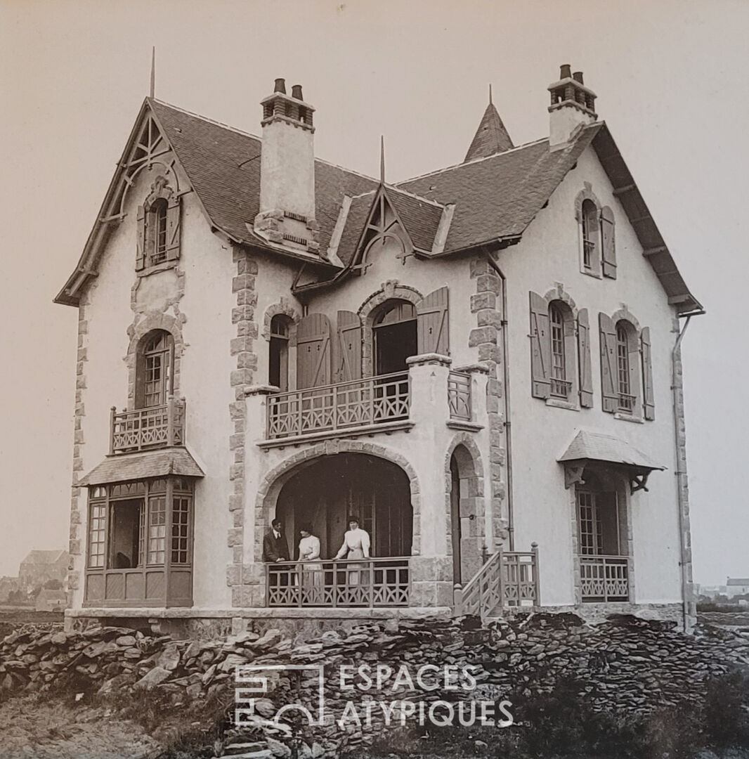 Demeure du début du XXème siècle, à quelques pas de la grande plage de Quiberon