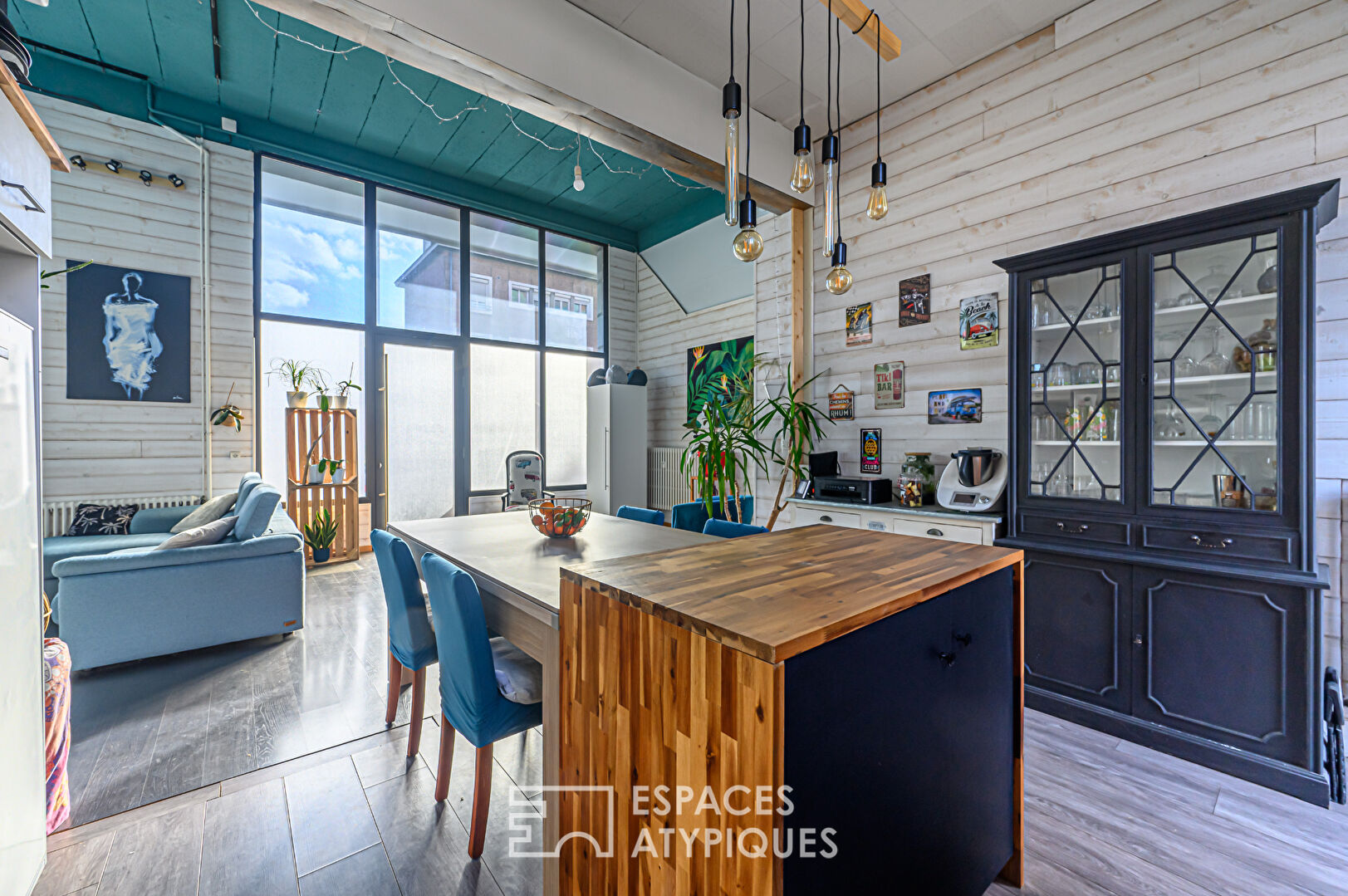 Loft zen en ville avec jardin